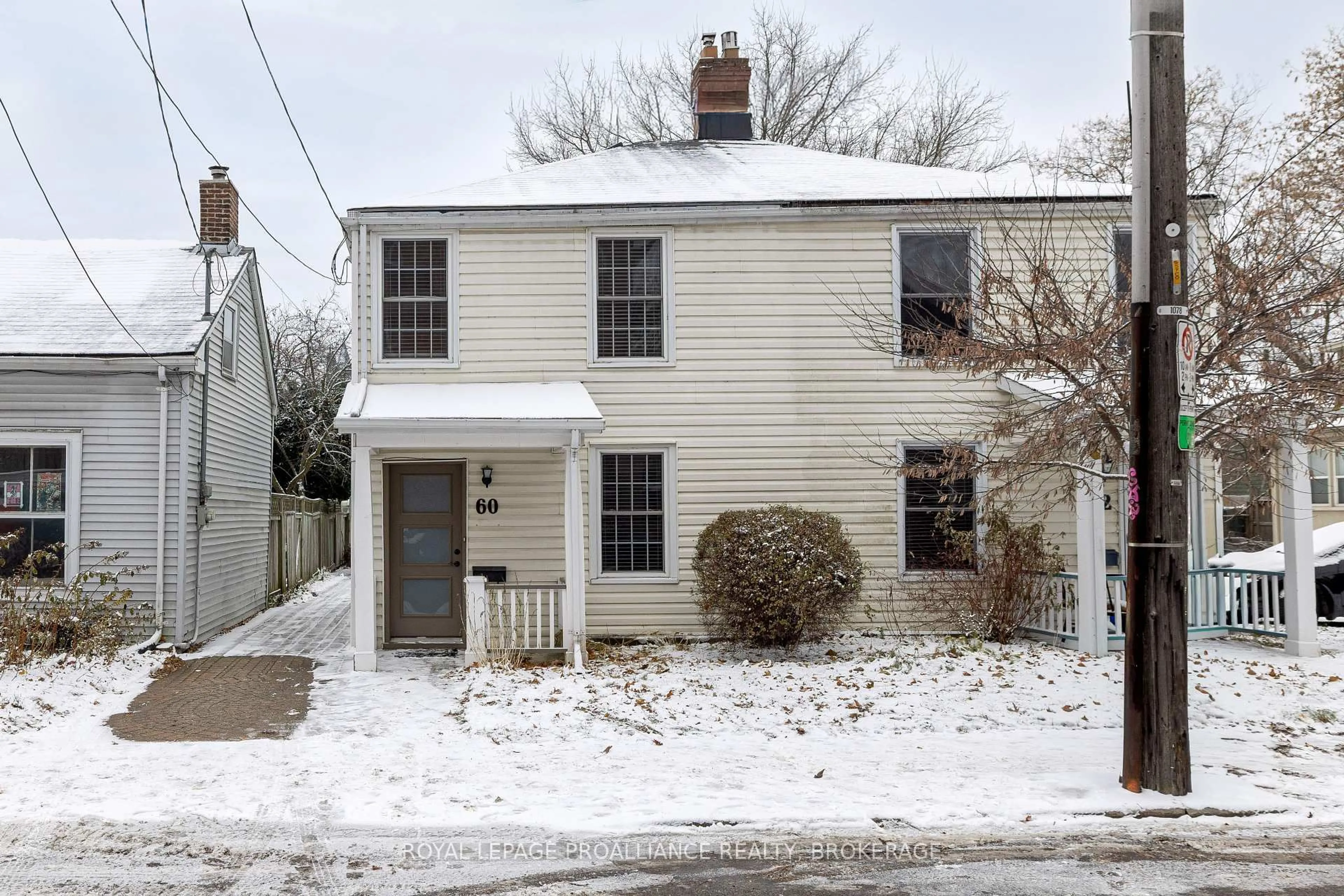 Unknown for 60 Colborne St, Kingston Ontario K7K 1C6