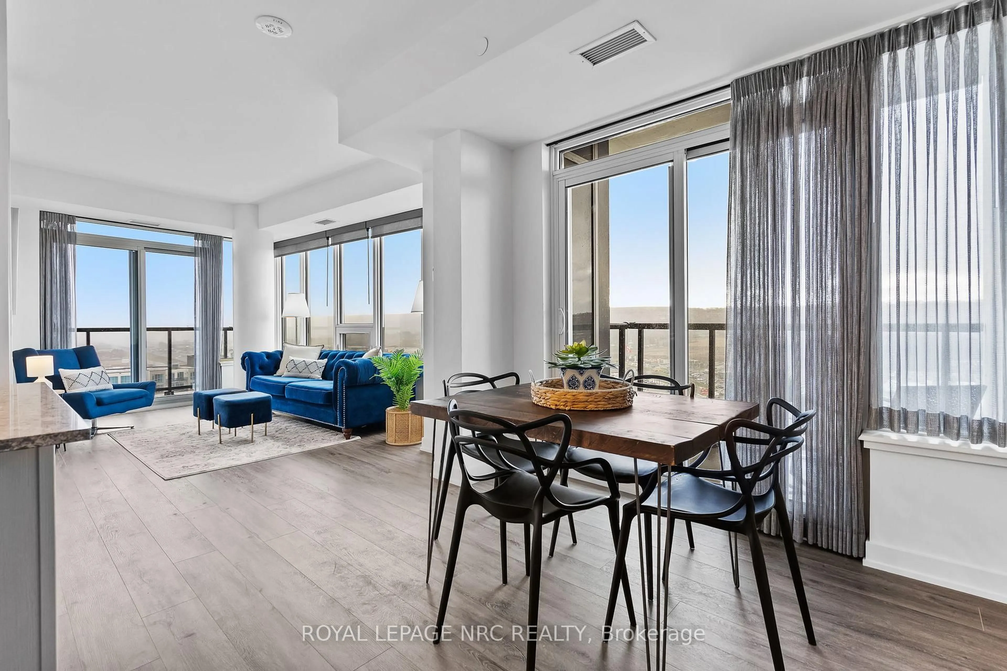 Unknown for 385 Winston Rd #Unit 1611, Grimsby Ontario L3M 4E8