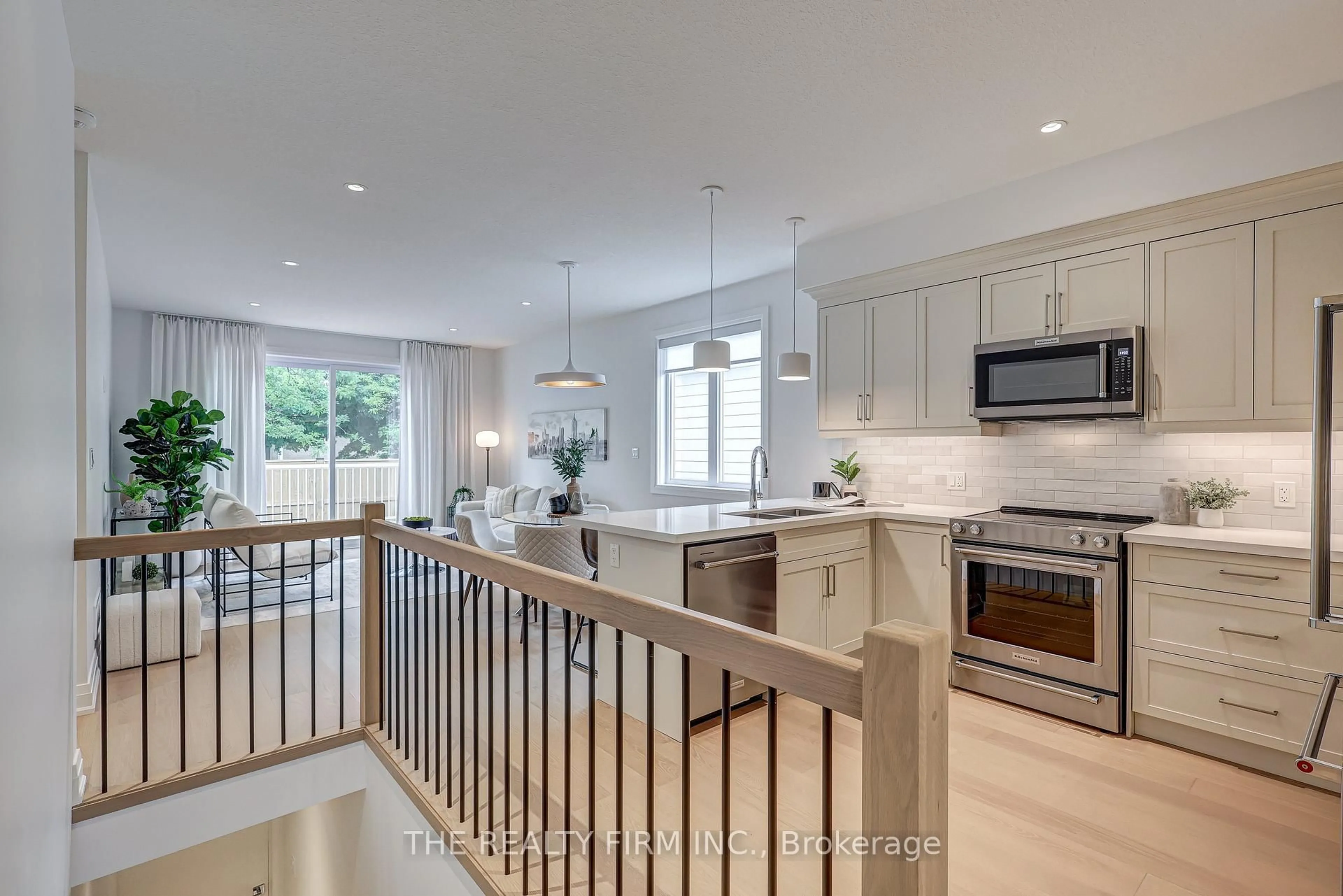 Open concept kitchen, unknown for 85 Forest St #9, Aylmer Ontario N5H 1S5