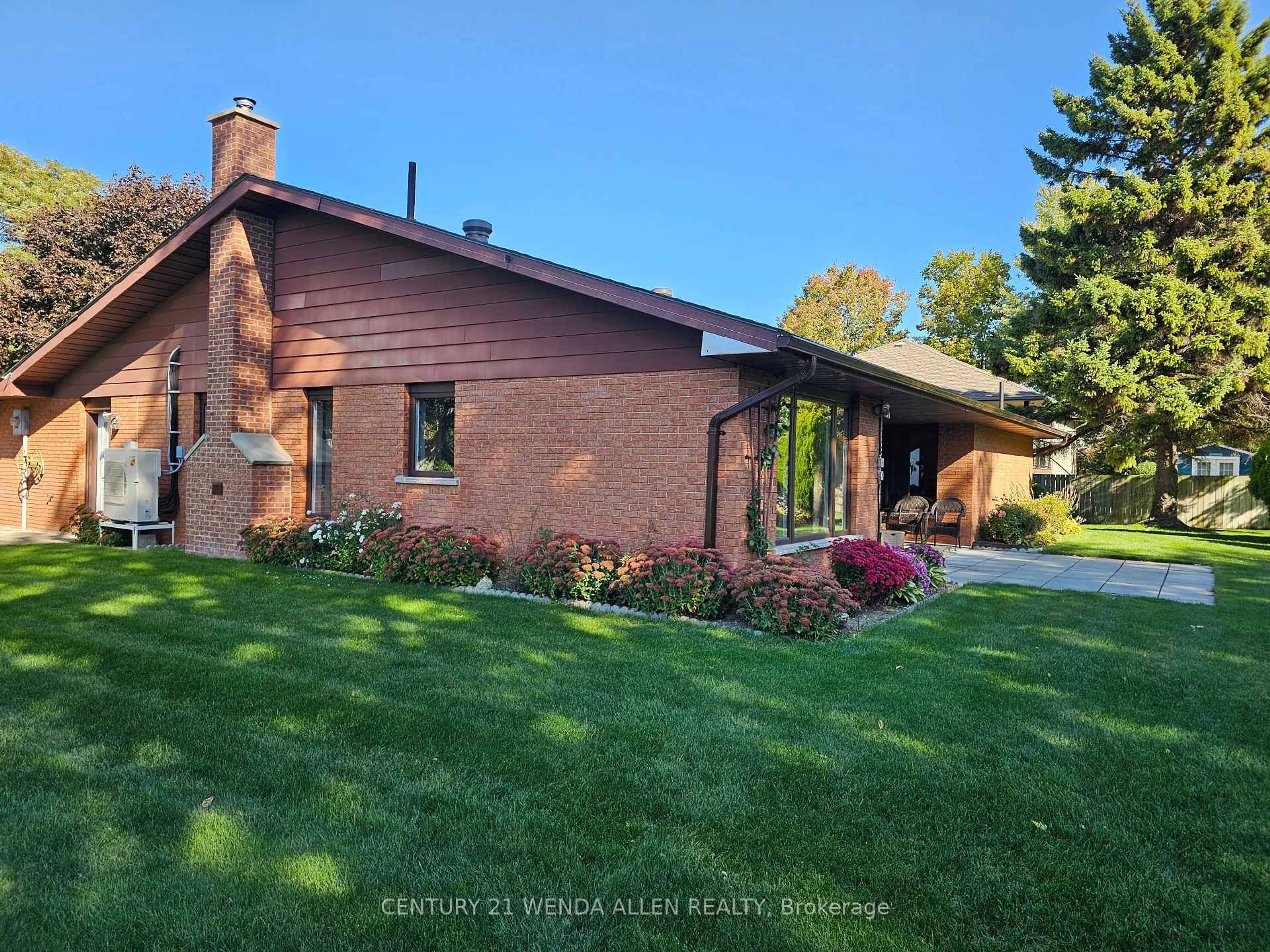 Home with brick exterior material, unknown for 55 Penetangore Row, Huron-Kinloss Ontario N2Z 2L8