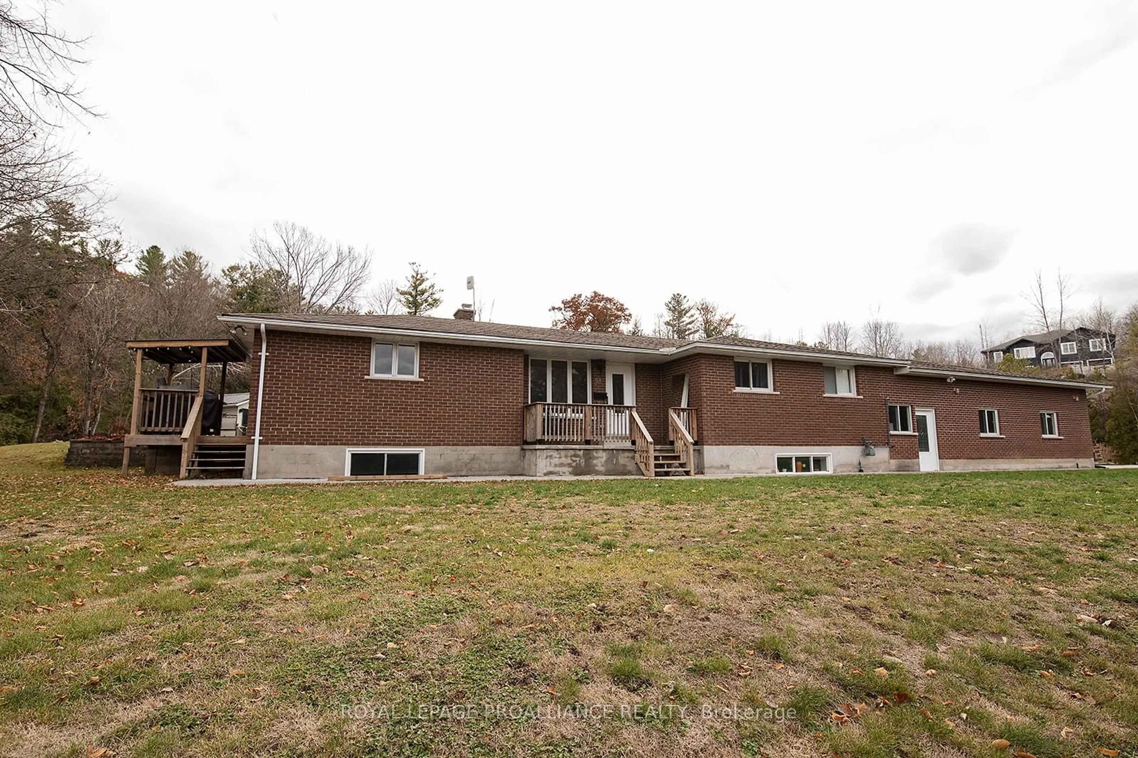 Unknown for 31 Nobes Rd, Hastings Ontario K0K 2C0