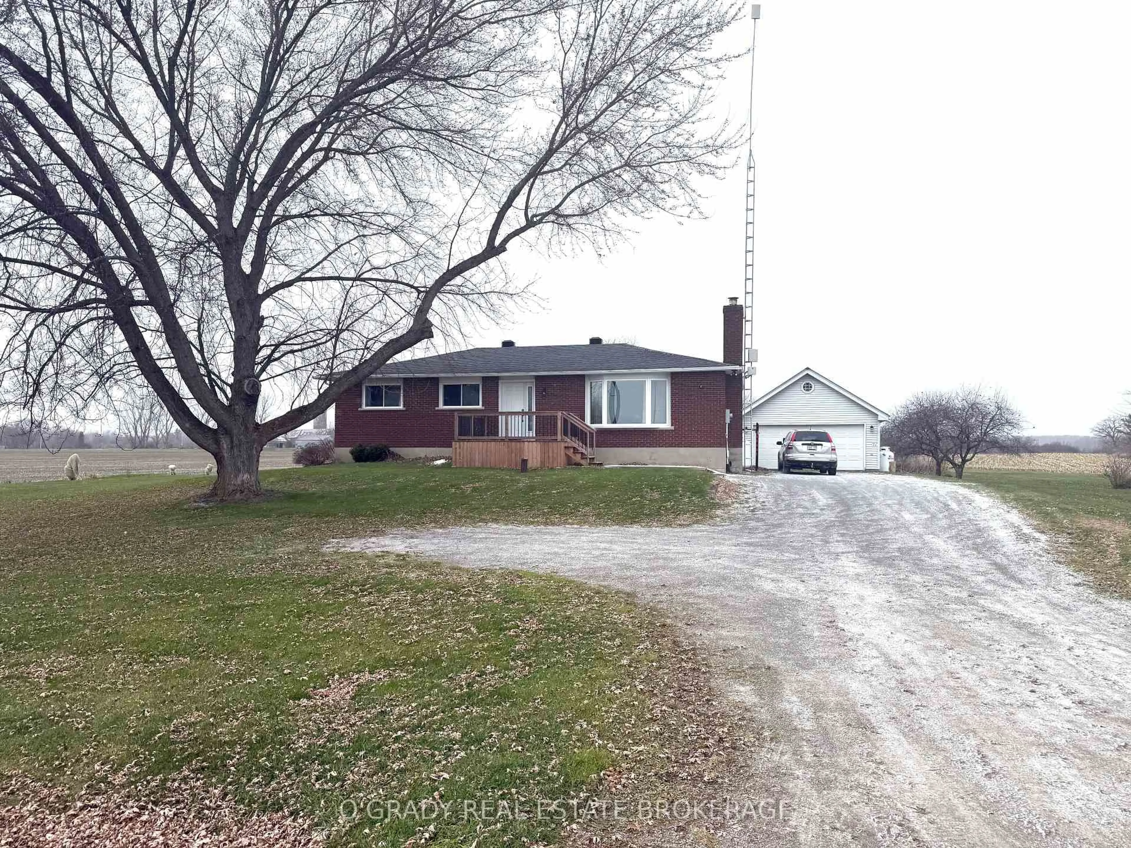 A pic from outside/outdoor area/front of a property/back of a property/a pic from drone, street for 4472 Lords Mills Rd, Augusta Ontario K0E 1T0