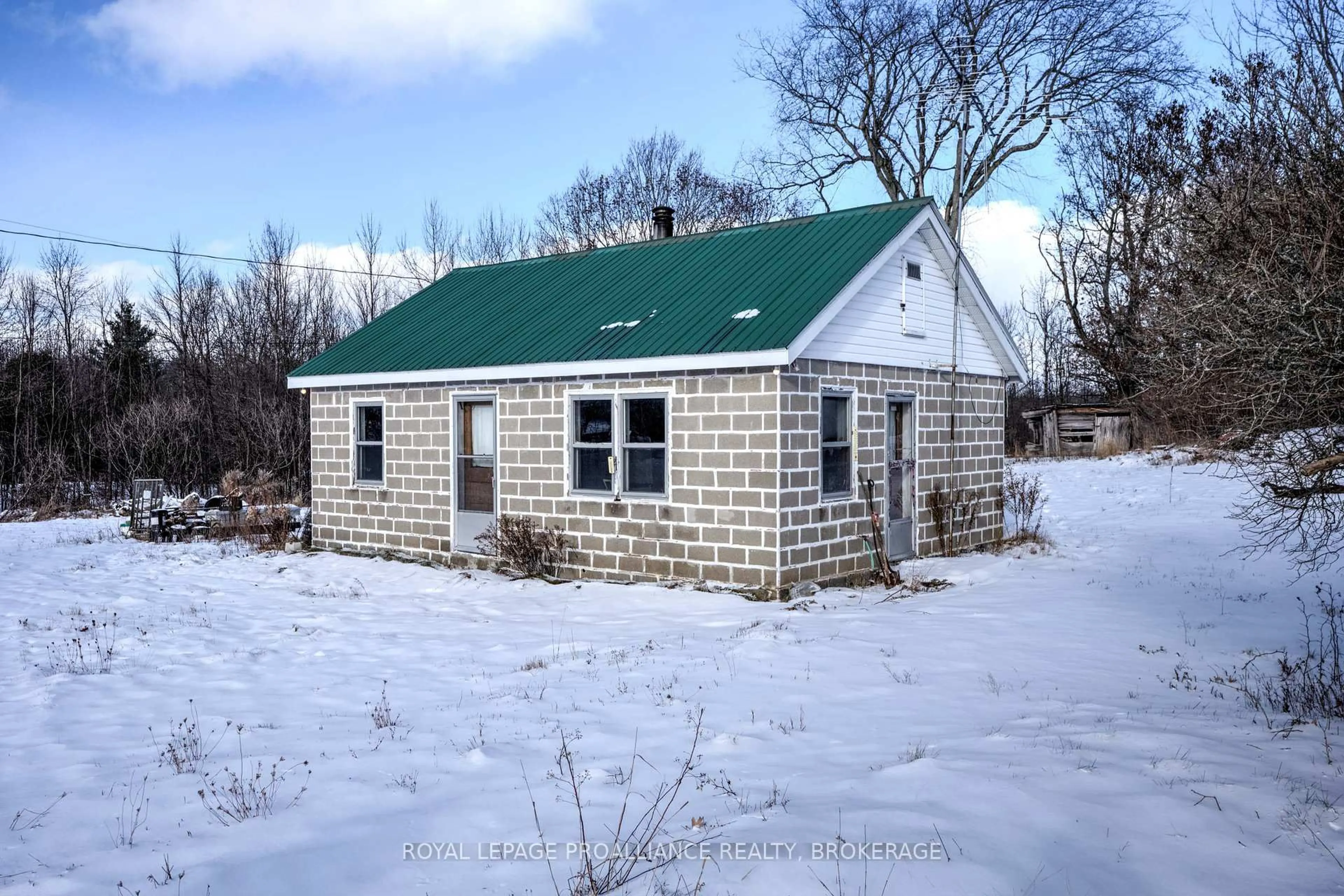 Shed for 568 Ritchie Sdrd, Westport Ontario K0G 1X0