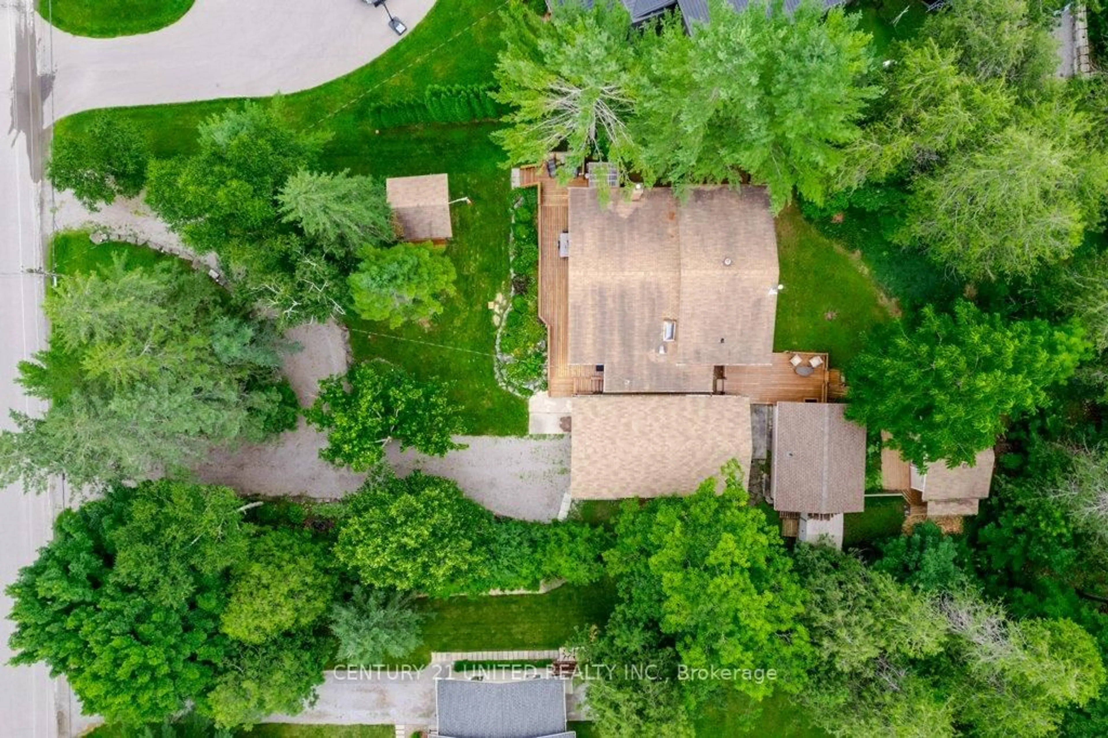 A pic from outside/outdoor area/front of a property/back of a property/a pic from drone, forest/trees view for 231 Front St, Kawartha Lakes Ontario K0M 1A0
