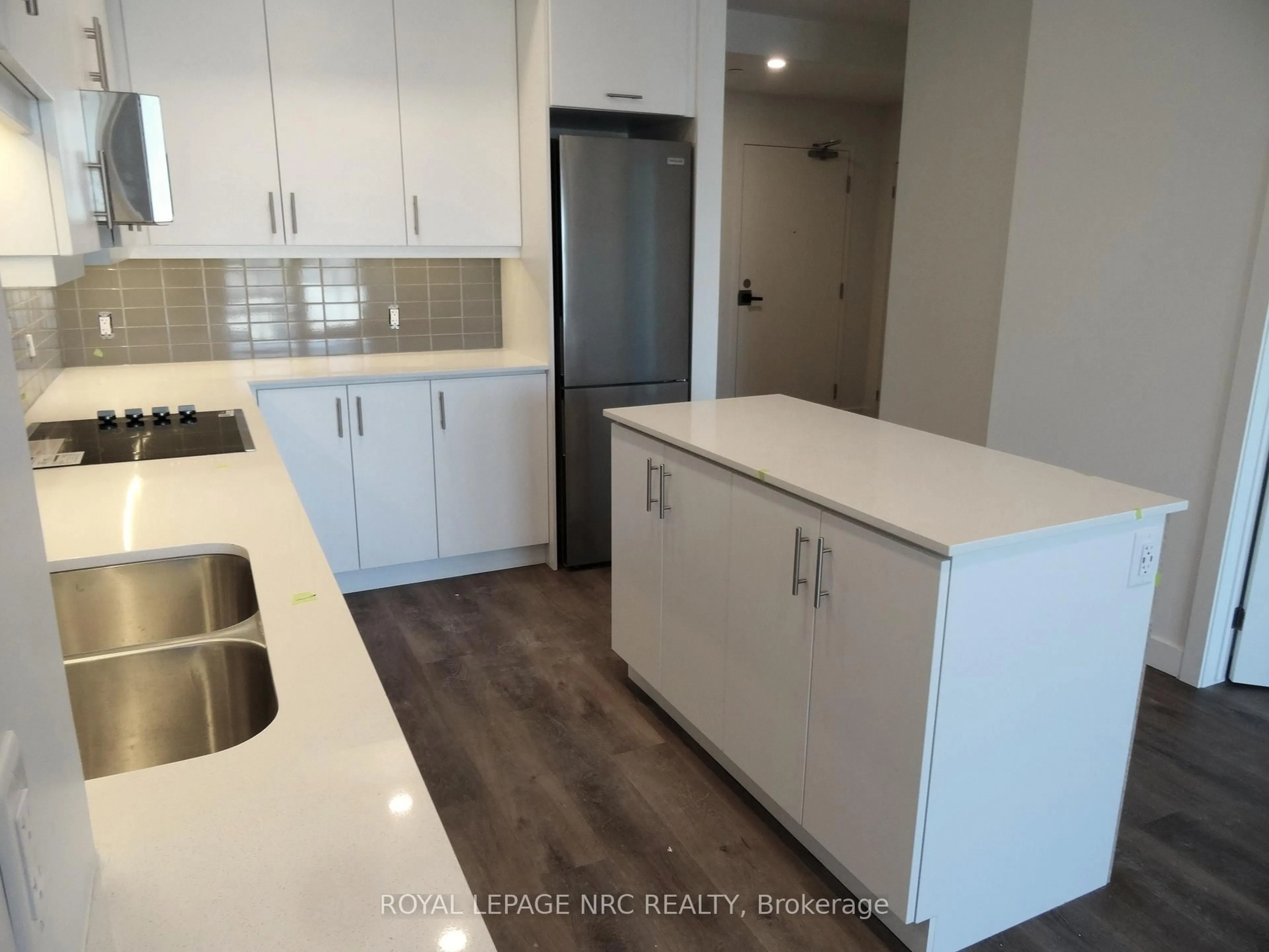 Unknown for 461 Green Rd #311, Hamilton Ontario L8E 5B4