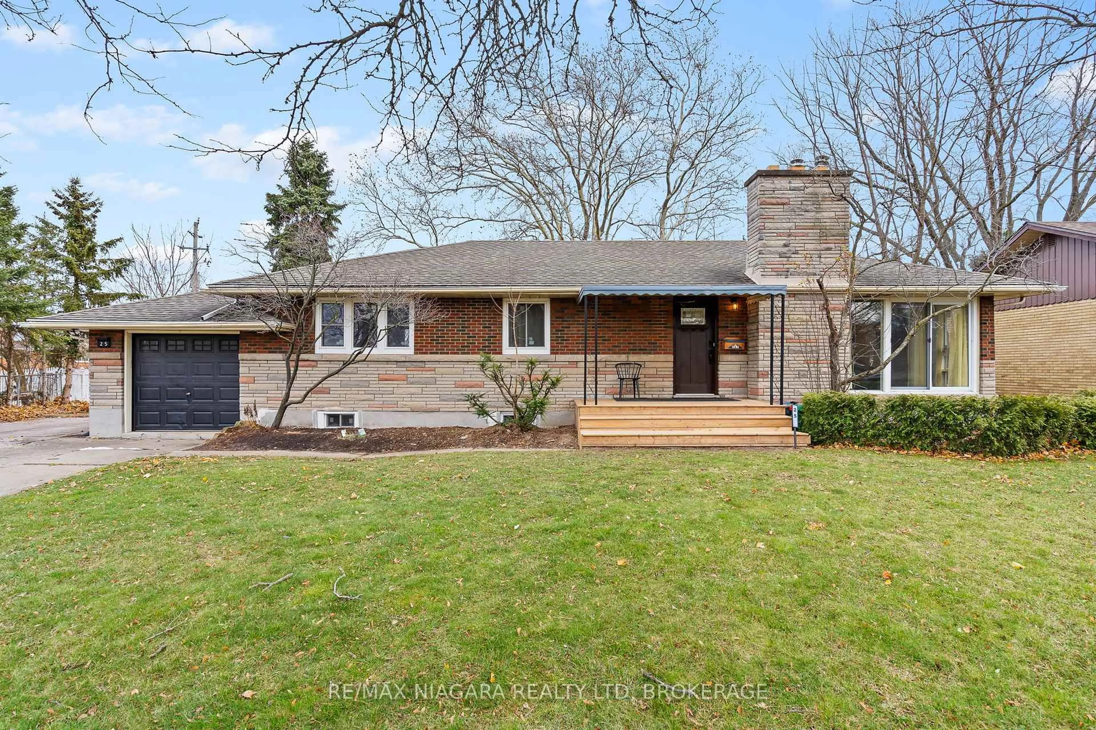 Home with brick exterior material, street for 25 Masterson Dr, St. Catharines Ontario L2T 3P2