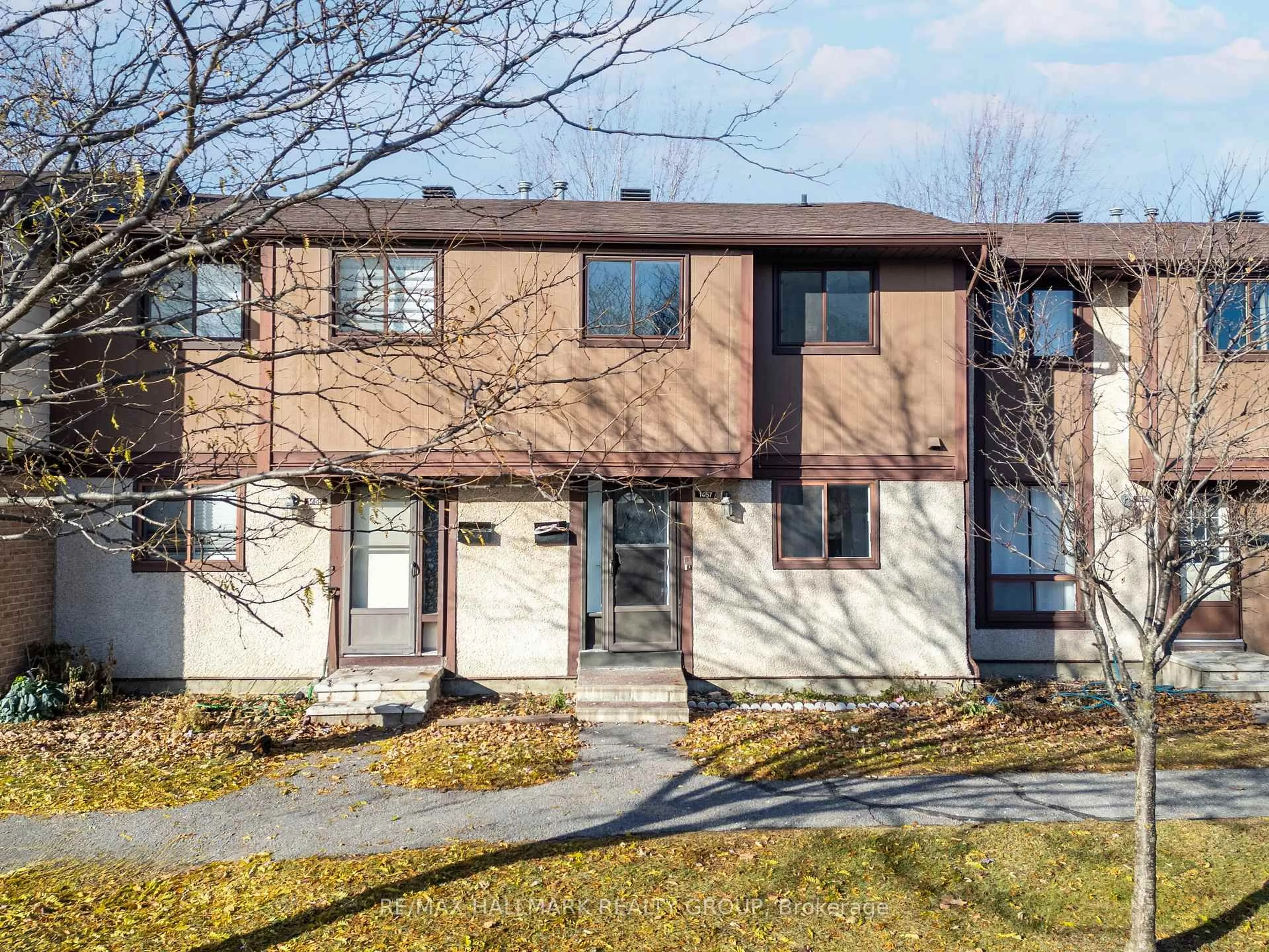 Unknown for 1457 Murdock Gate #111, Gloucester Ontario K1J 8R4