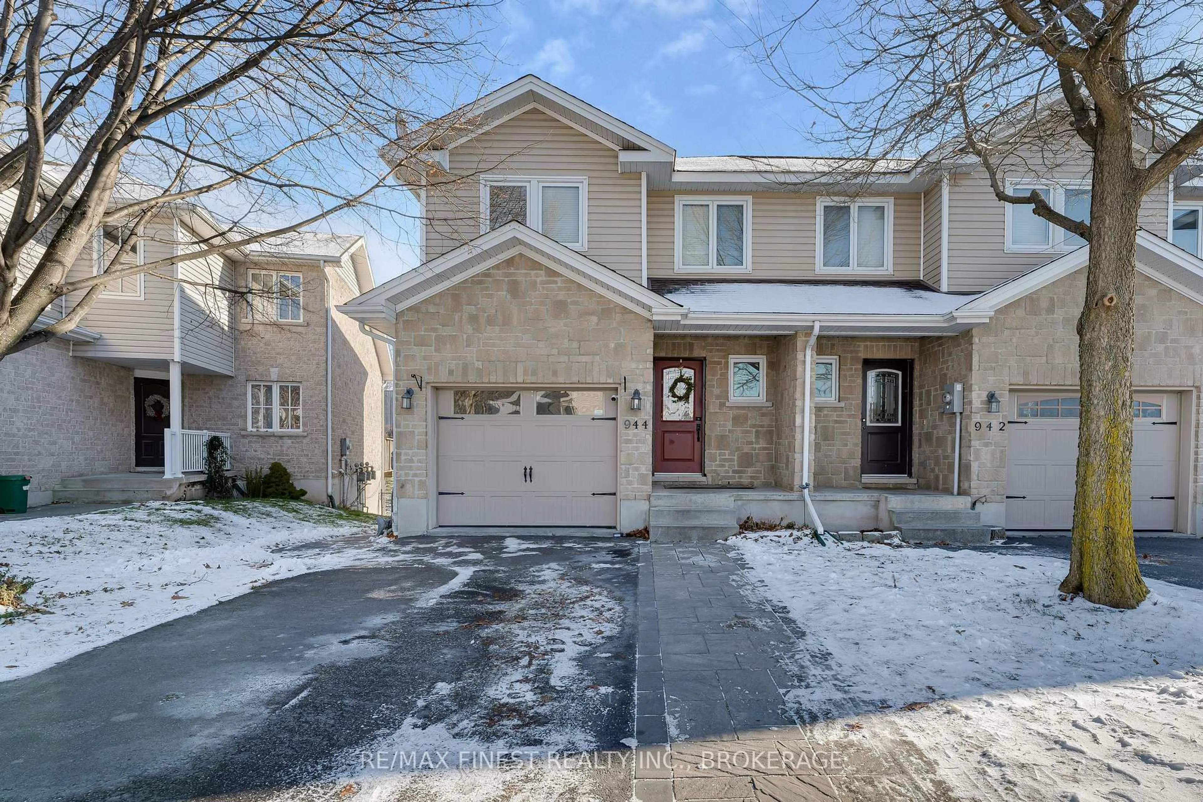 Home with brick exterior material, street for 944 Swanfield St, Kingston Ontario K7M 0A5