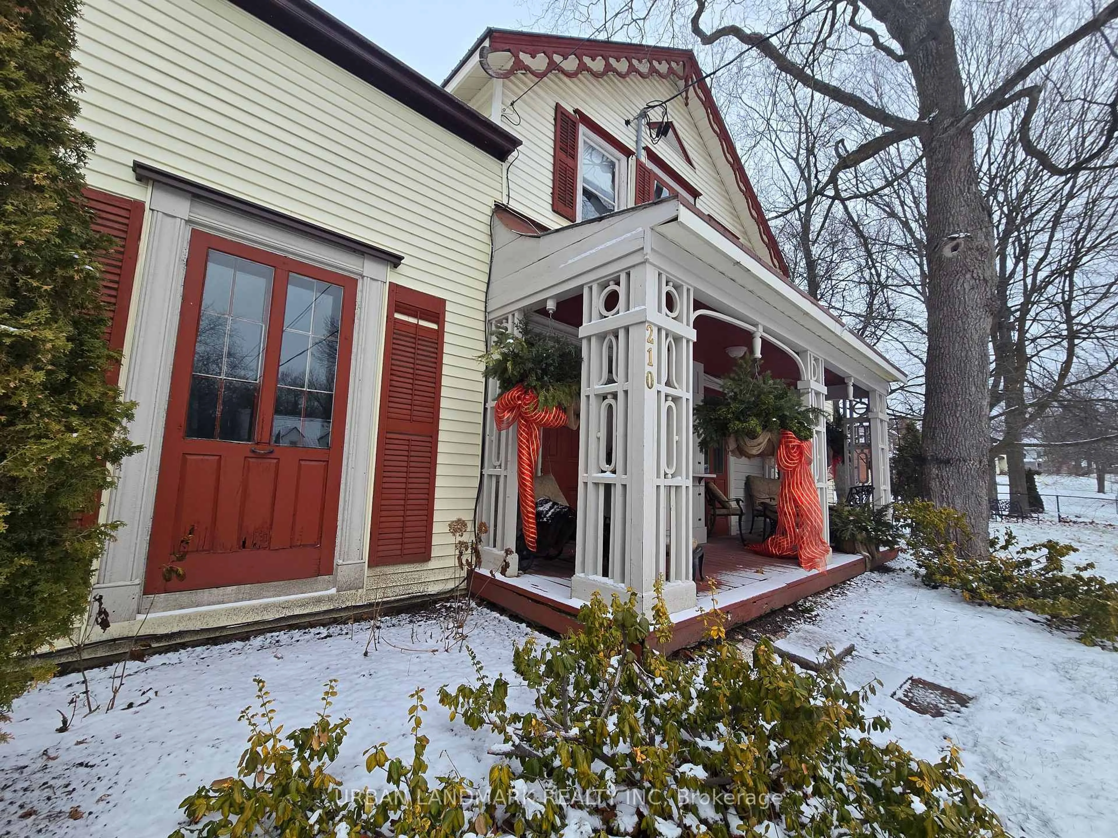 Unknown for 210 St Lawrence St, Madoc Ontario K0K 2K0