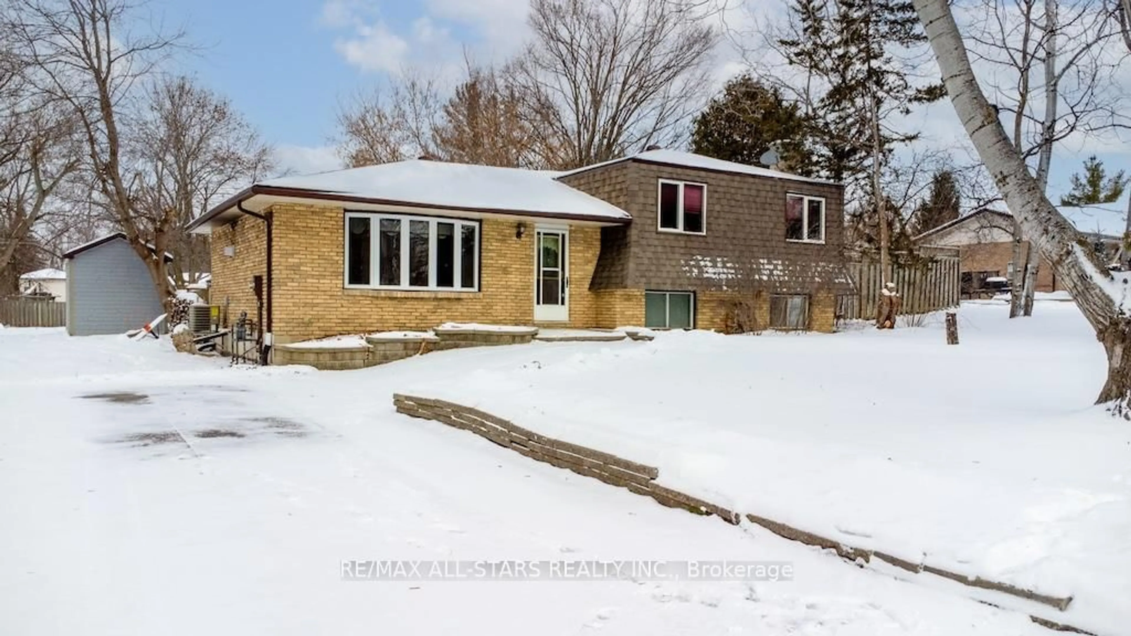 Home with brick exterior material, street for 13 Janet Dr, Kawartha Lakes Ontario L0B 1K0