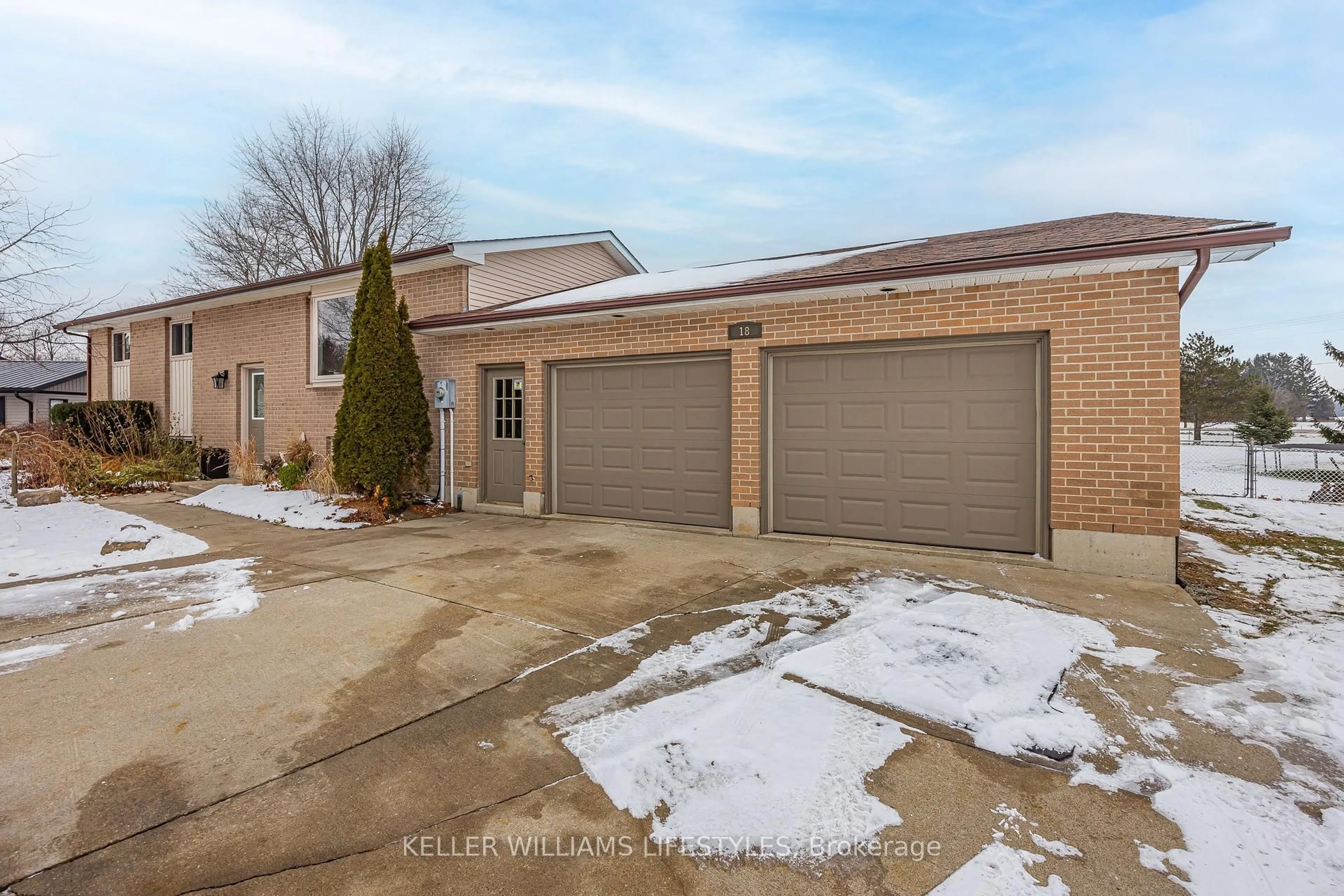 Home with brick exterior material, street for 18 Hawthorn Cres, North Middlesex Ontario N0M 1A0