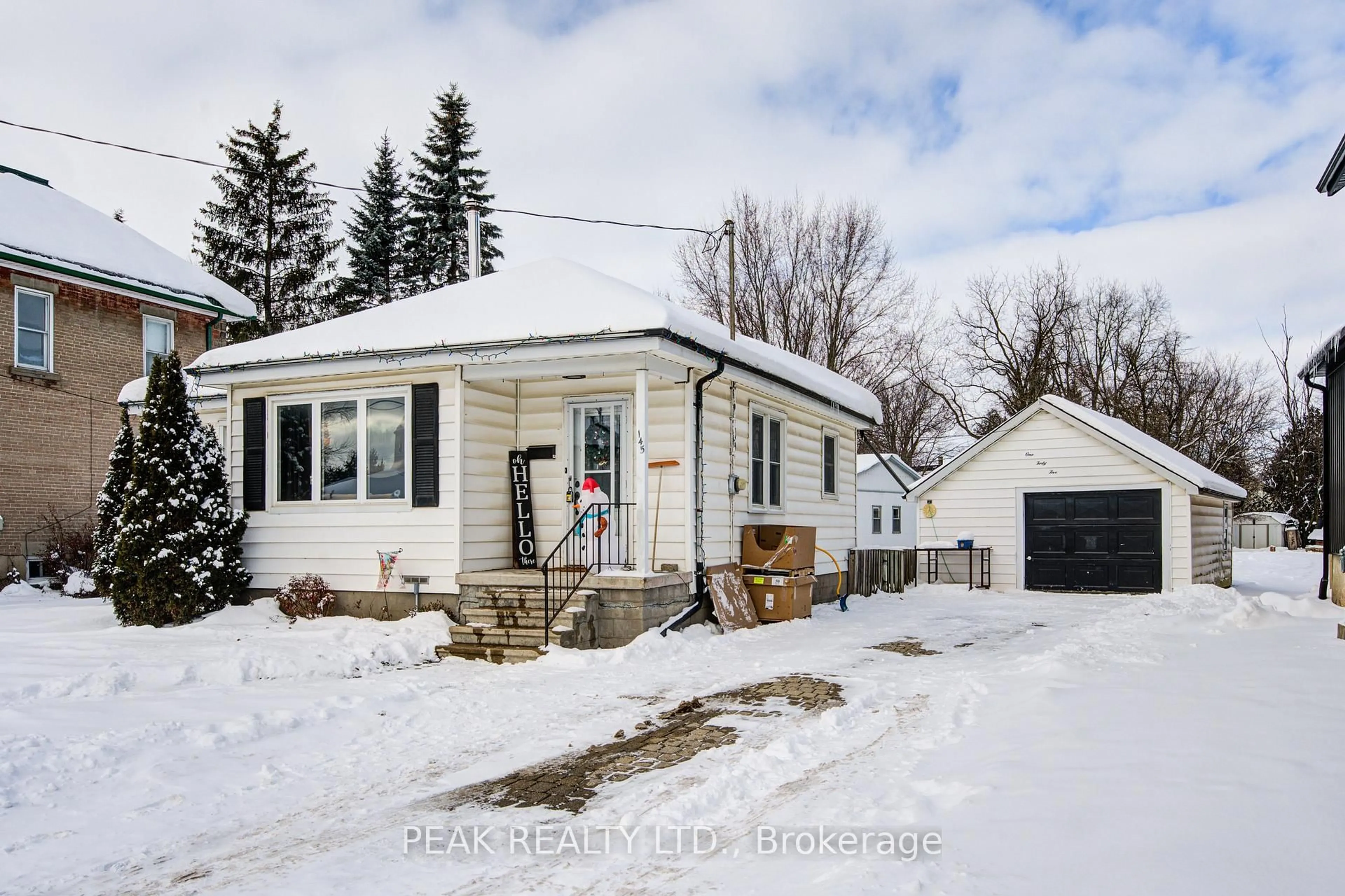 A pic from outside/outdoor area/front of a property/back of a property/a pic from drone, street for 145 Hope St, East Zorra-Tavistock Ontario N0B 2R0