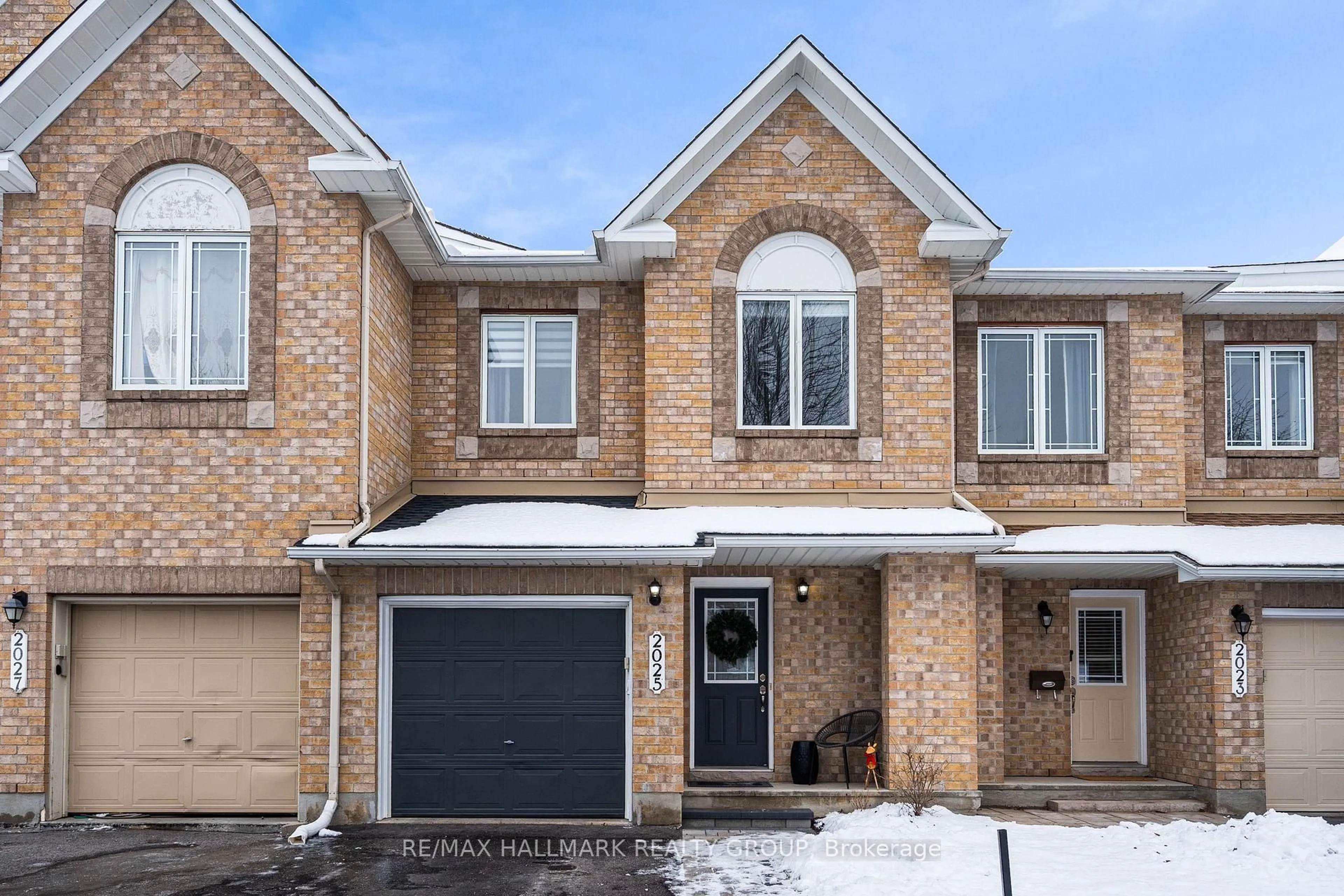 Home with brick exterior material, street for 2025 Boisfranc Circ, Orleans Ontario K4A 4Z6