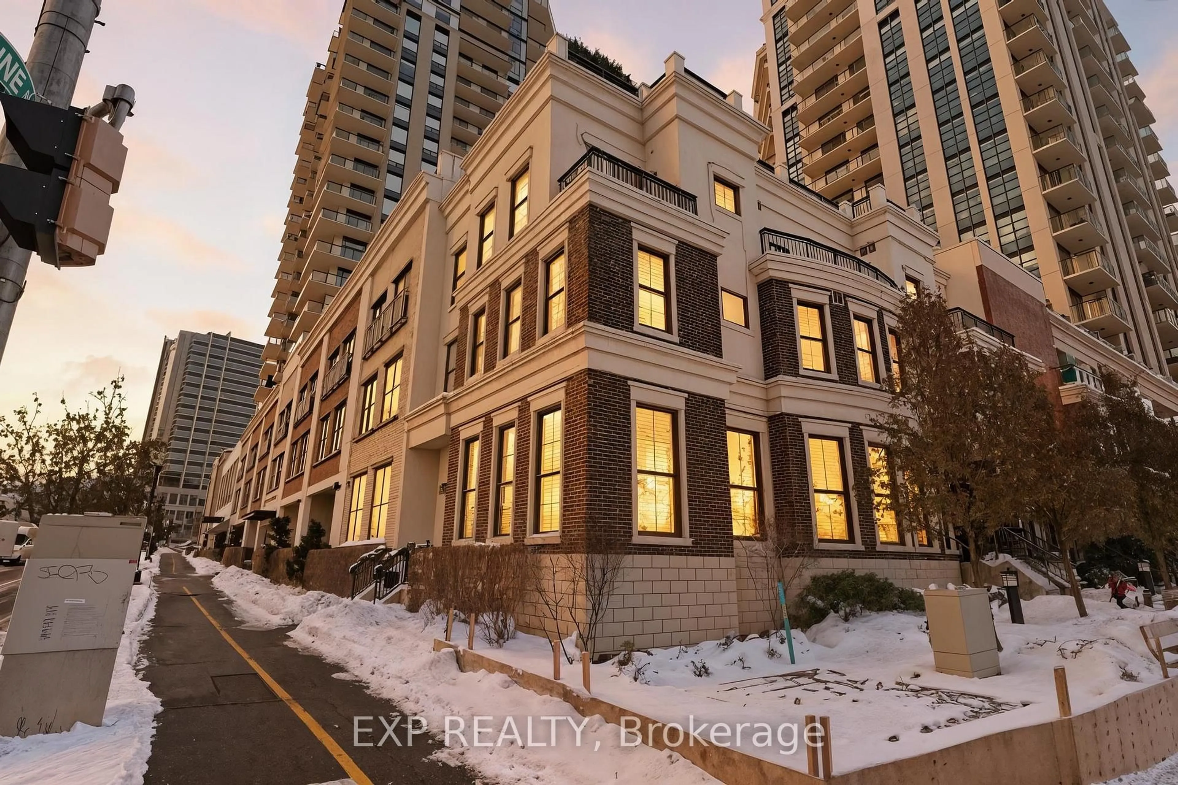 Home with brick exterior material, building for 155 Caroline St #TH10, Waterloo Ontario N2L 0J8