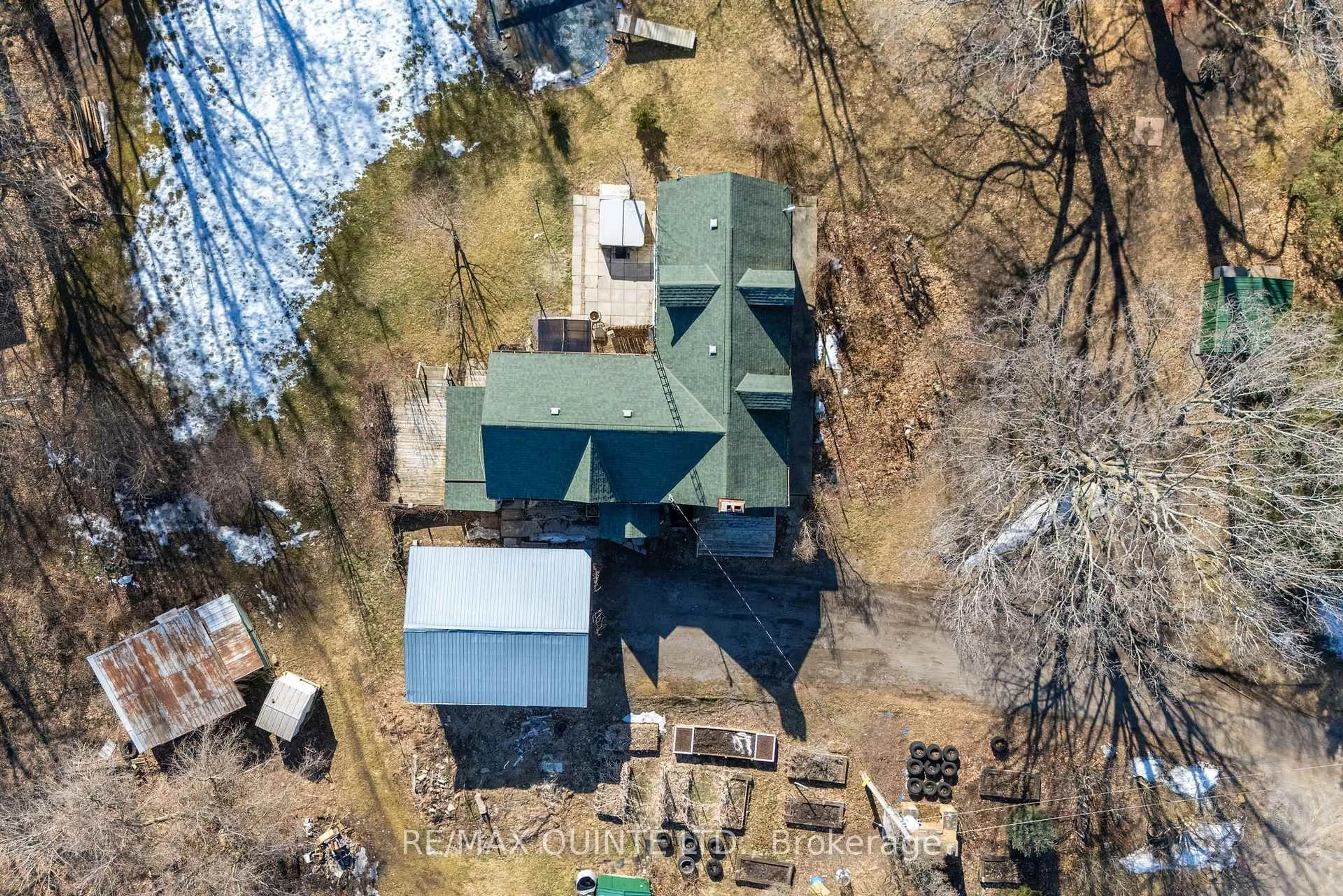 A pic from outside/outdoor area/front of a property/back of a property/a pic from drone, building for 636 GLEN ROSS Rd, Hastings Ontario K0K 2C0