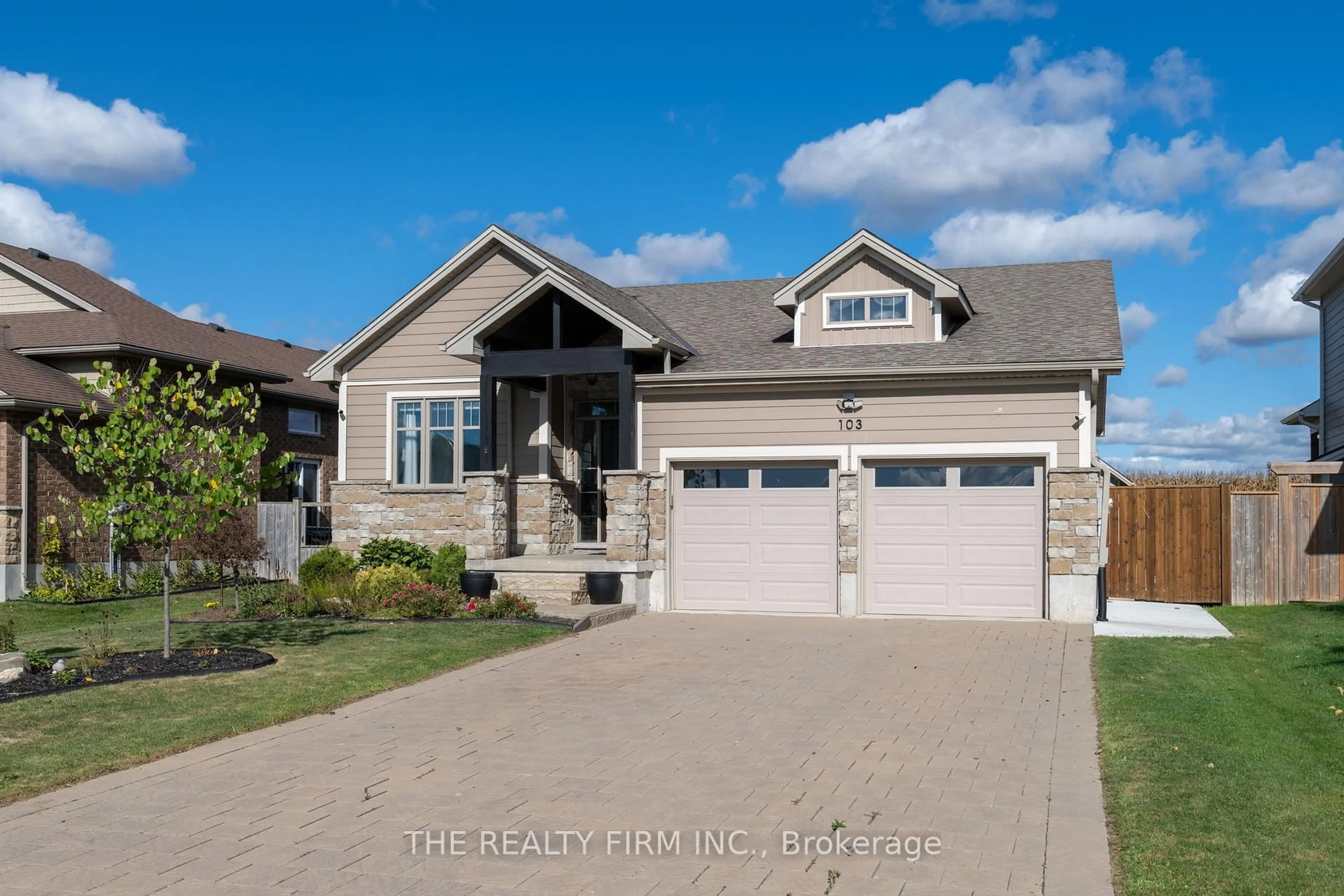 Home with vinyl exterior material, street for 103 Leesboro Tr, Thames Centre Ontario N0M 2P0