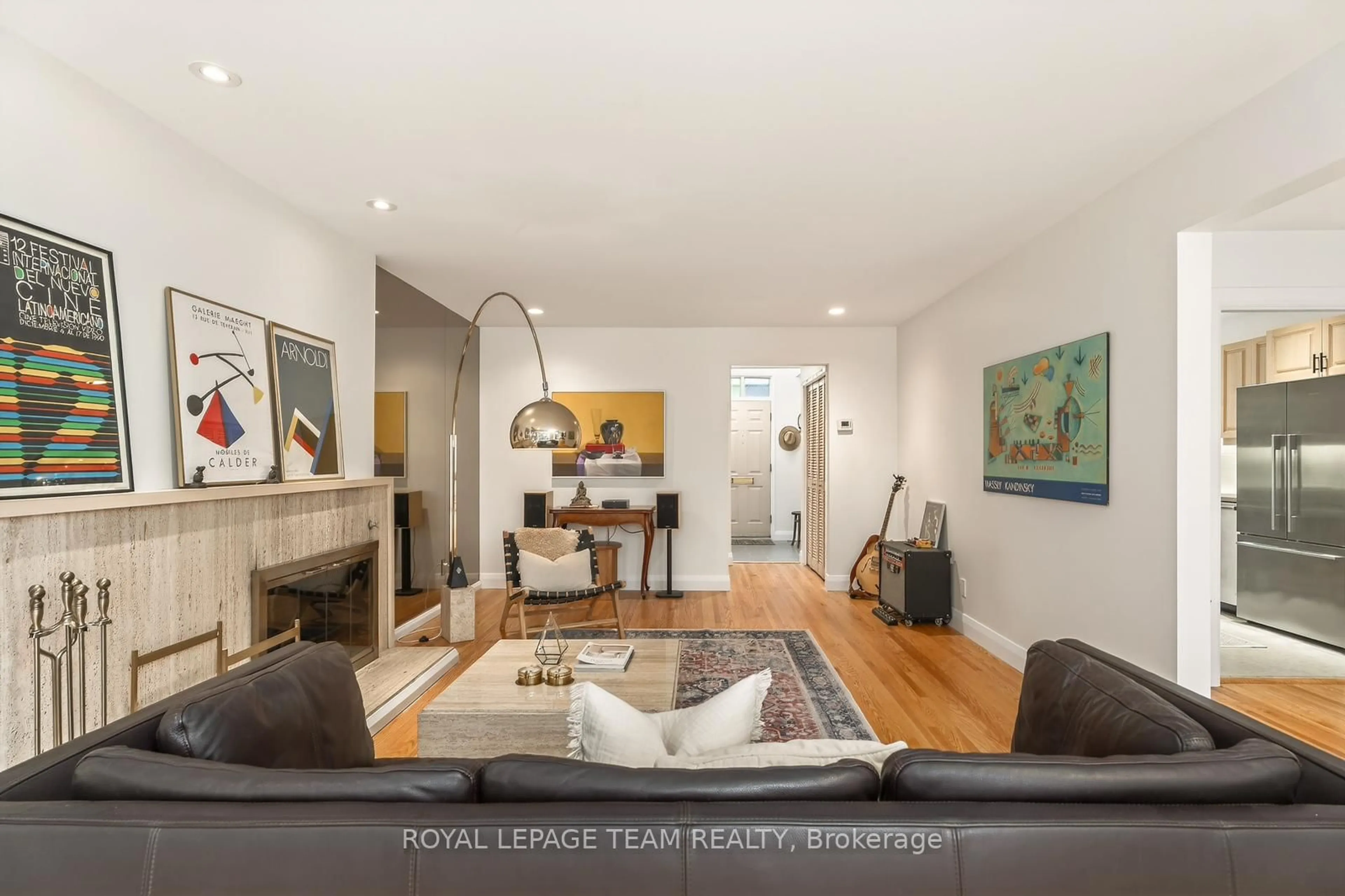 Living room with furniture, unknown for 174 Dufferin Rd #10, Ottawa Ontario K1M 2A6