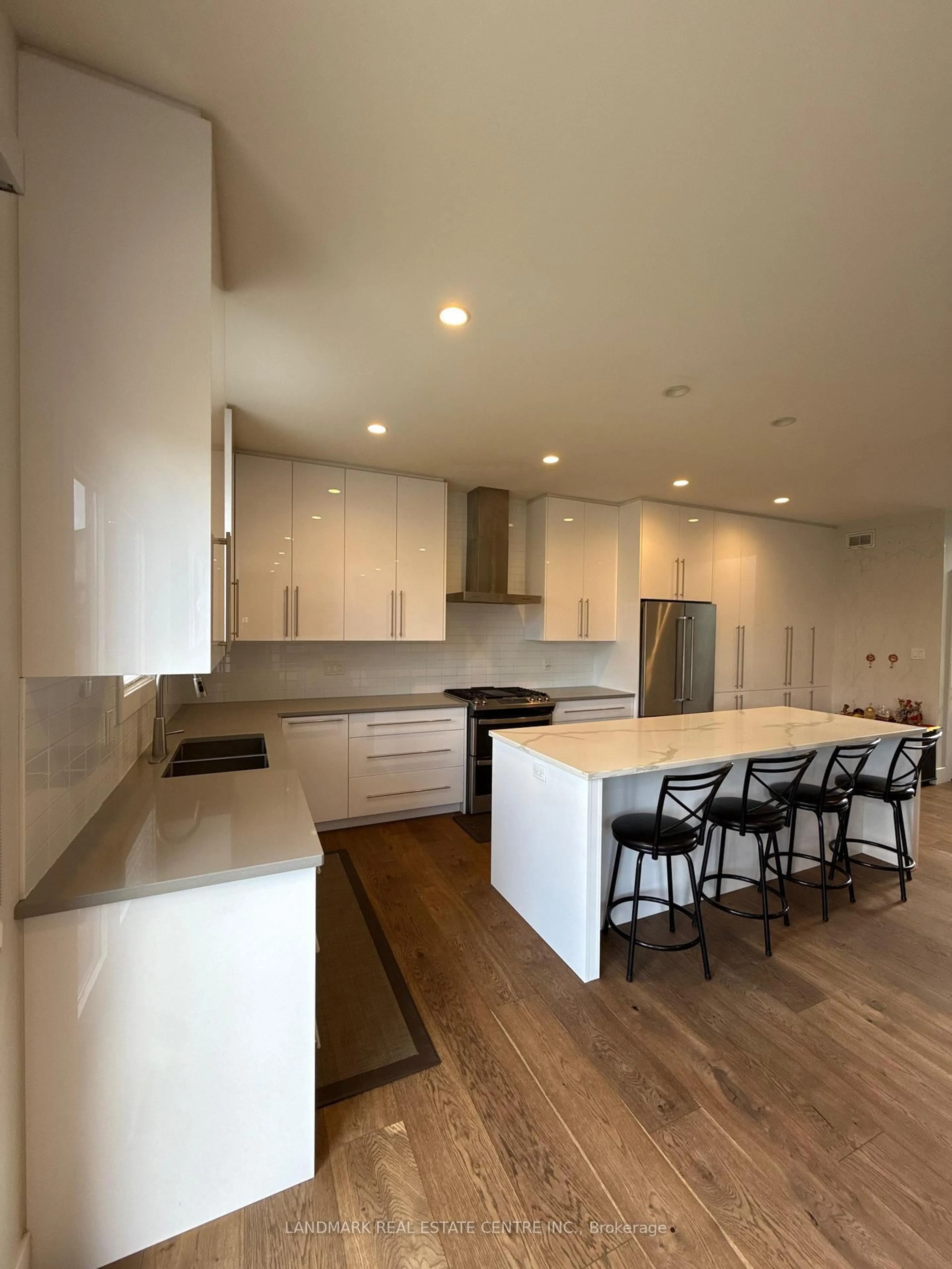 Open concept kitchen, unknown for 2170 Debra Dr, London South Ontario N6P 0E5