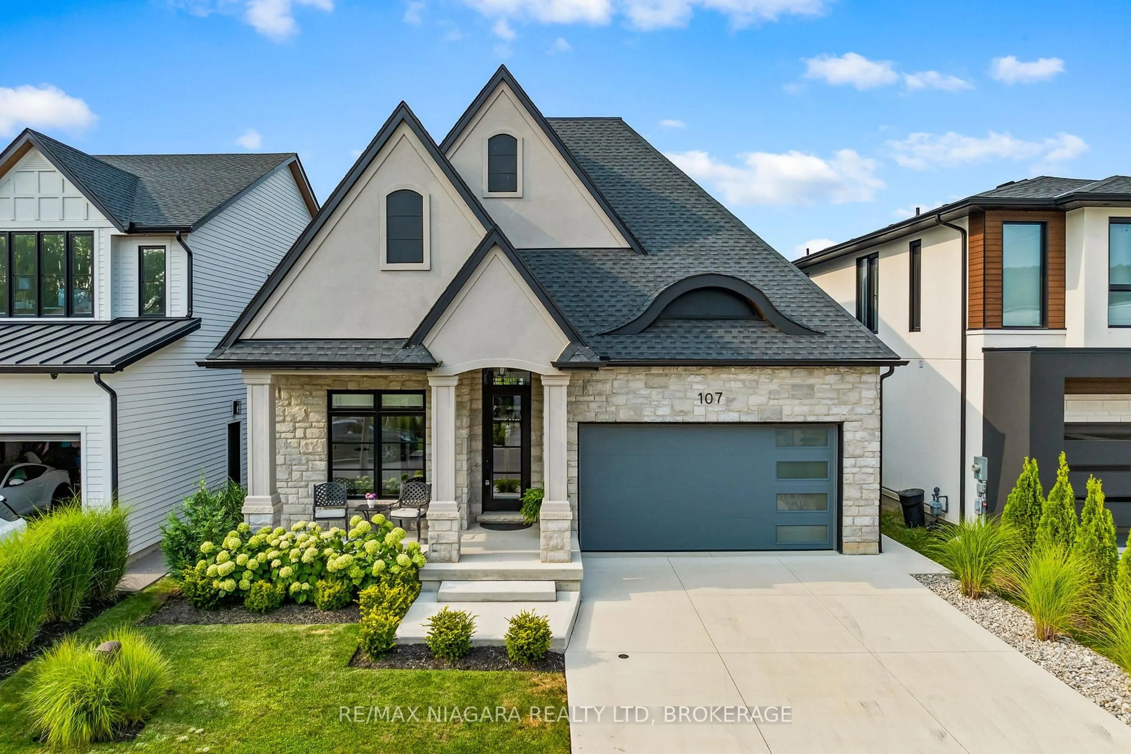 Home with brick exterior material, street for 107 Millpond Rd, Niagara-on-the-Lake Ontario L0S 1J1