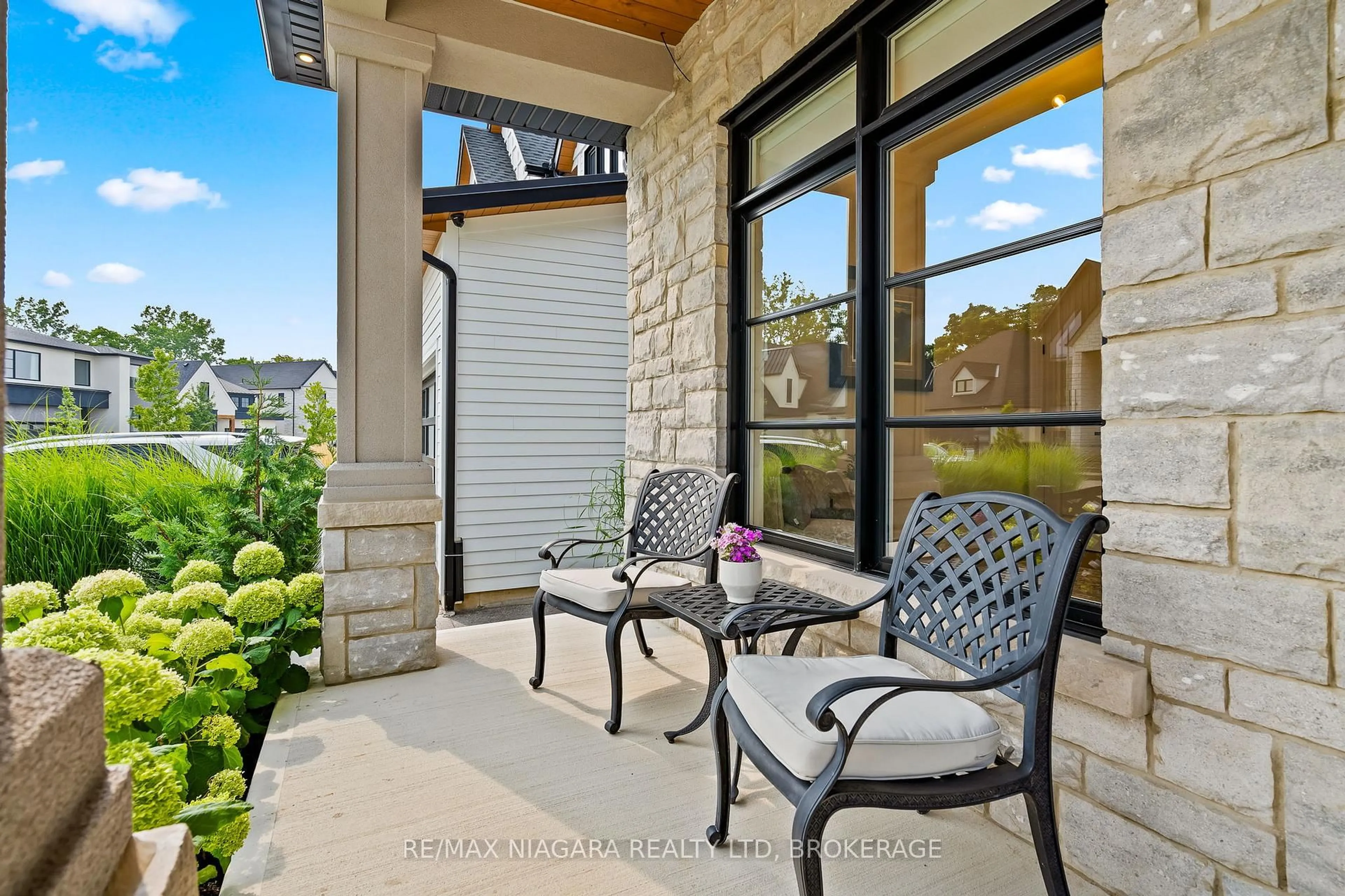 Patio, water/lake/river/ocean view for 107 Millpond Rd, Niagara-on-the-Lake Ontario L0S 1J1