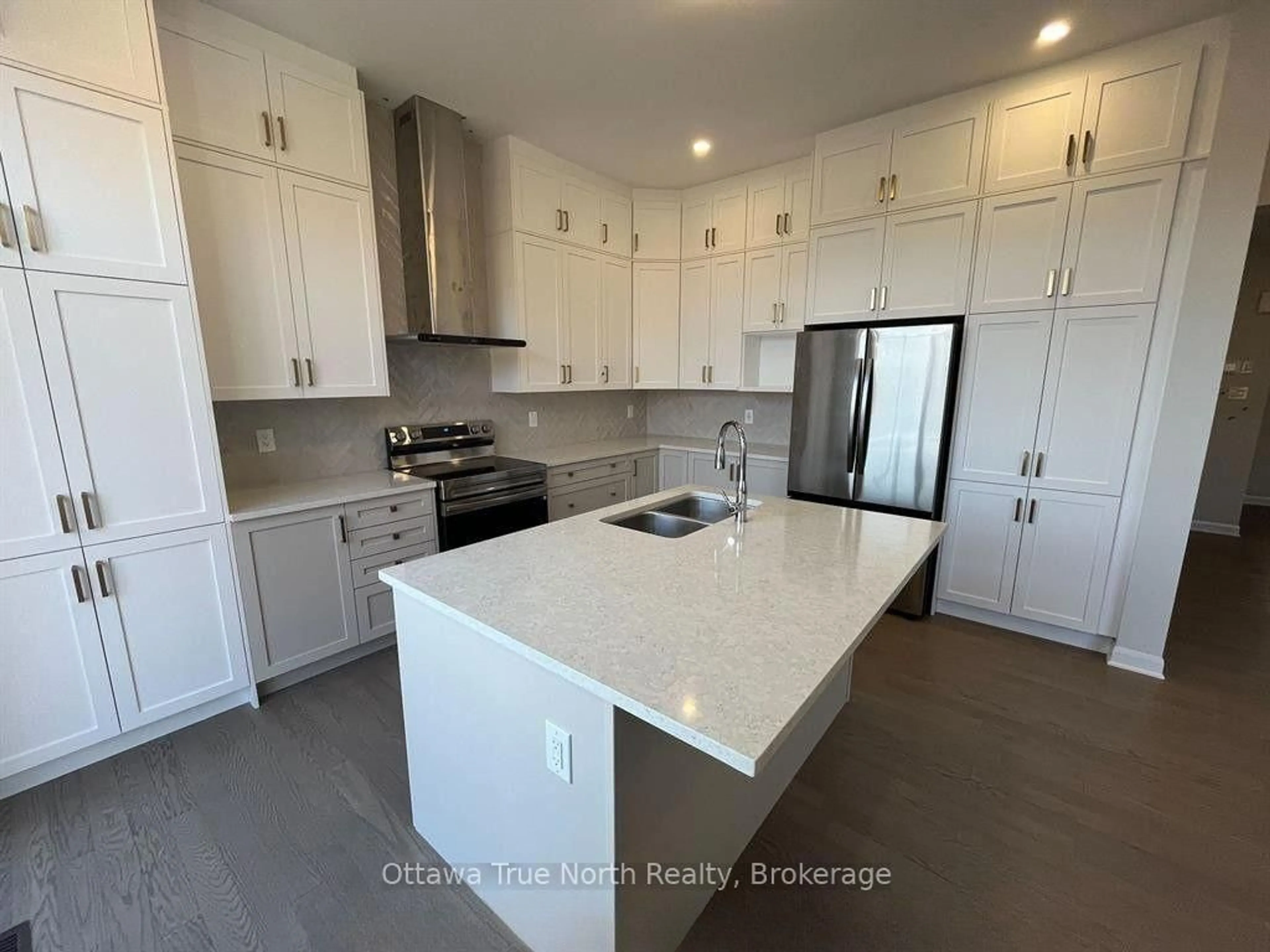 Open concept kitchen, ceramic/tile floor for 137 Invention Blvd, Ottawa Ontario K2K 1X7