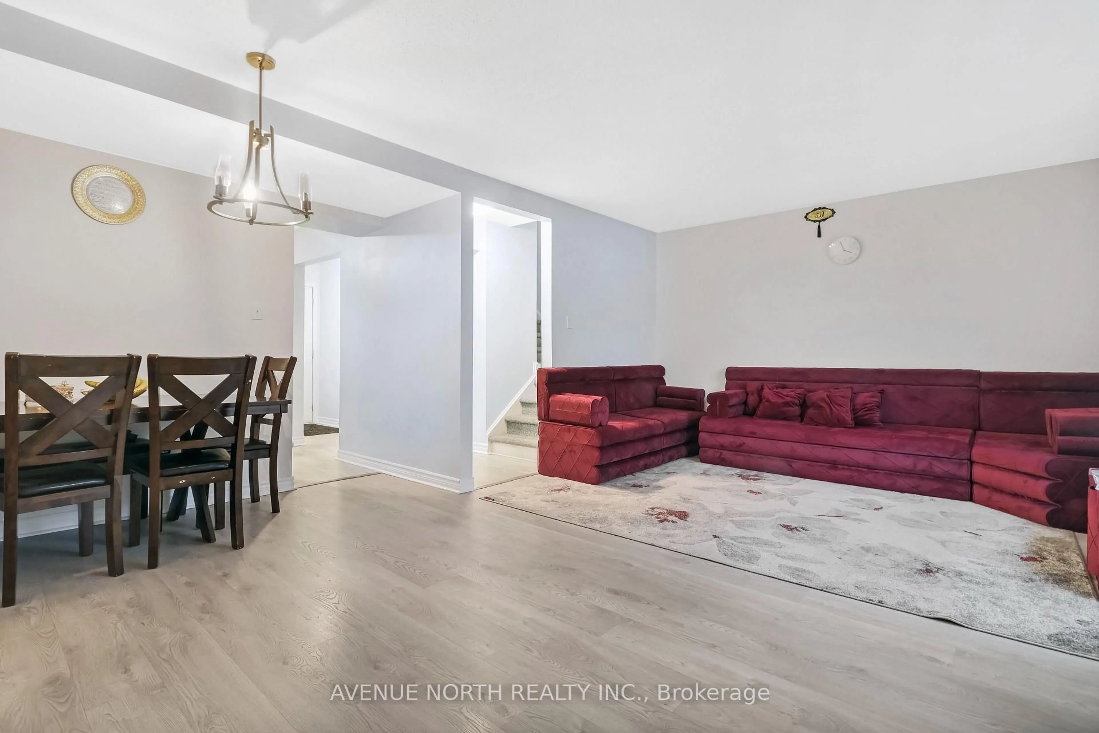 Living room with furniture, unknown for 665 Hochelaga St #25, Ottawa Ontario K1K 2E8