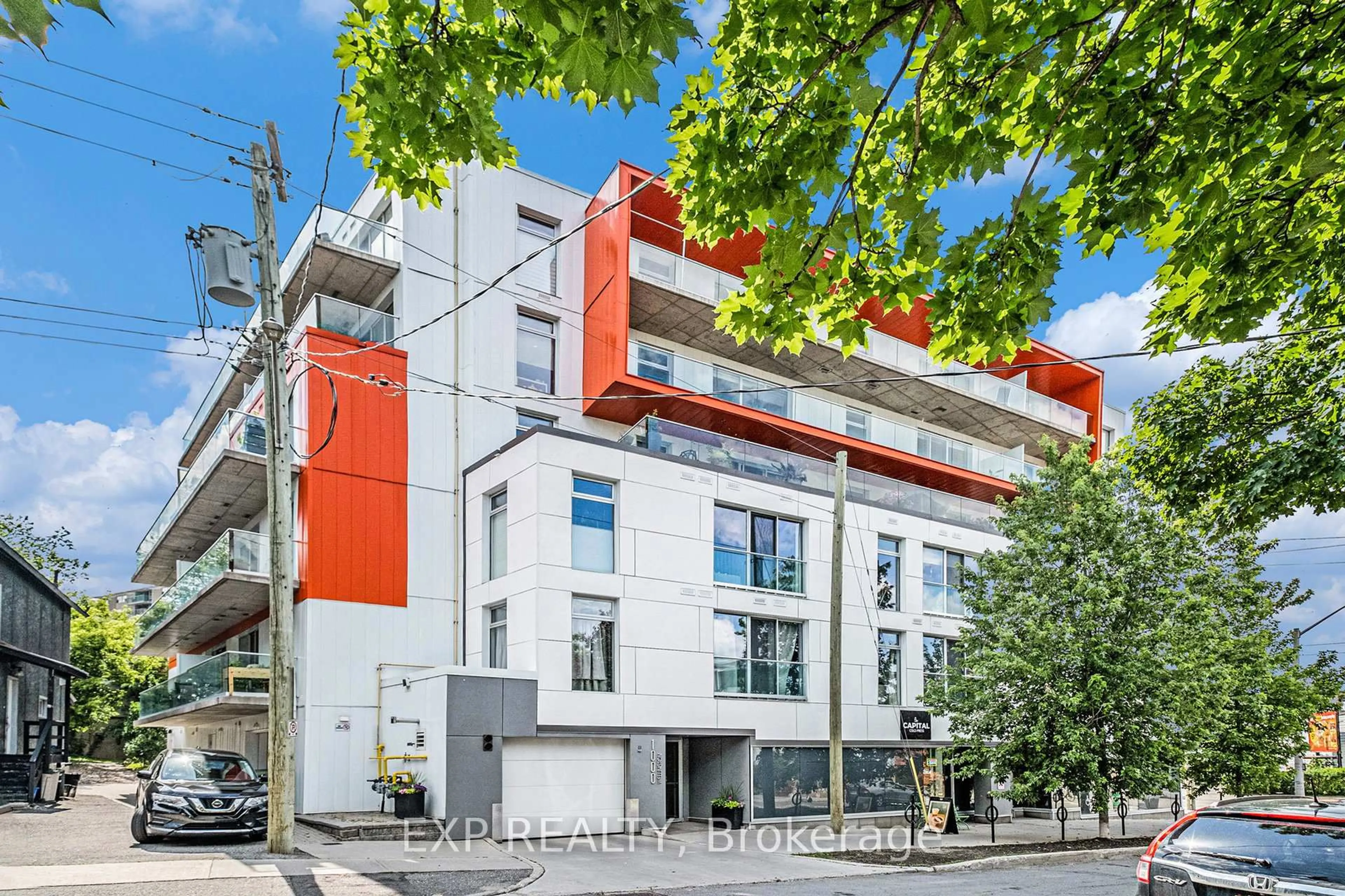 A pic from outside/outdoor area/front of a property/back of a property/a pic from drone, building for 1000 Wellington St #206, Ottawa Ontario K1Y 2X9