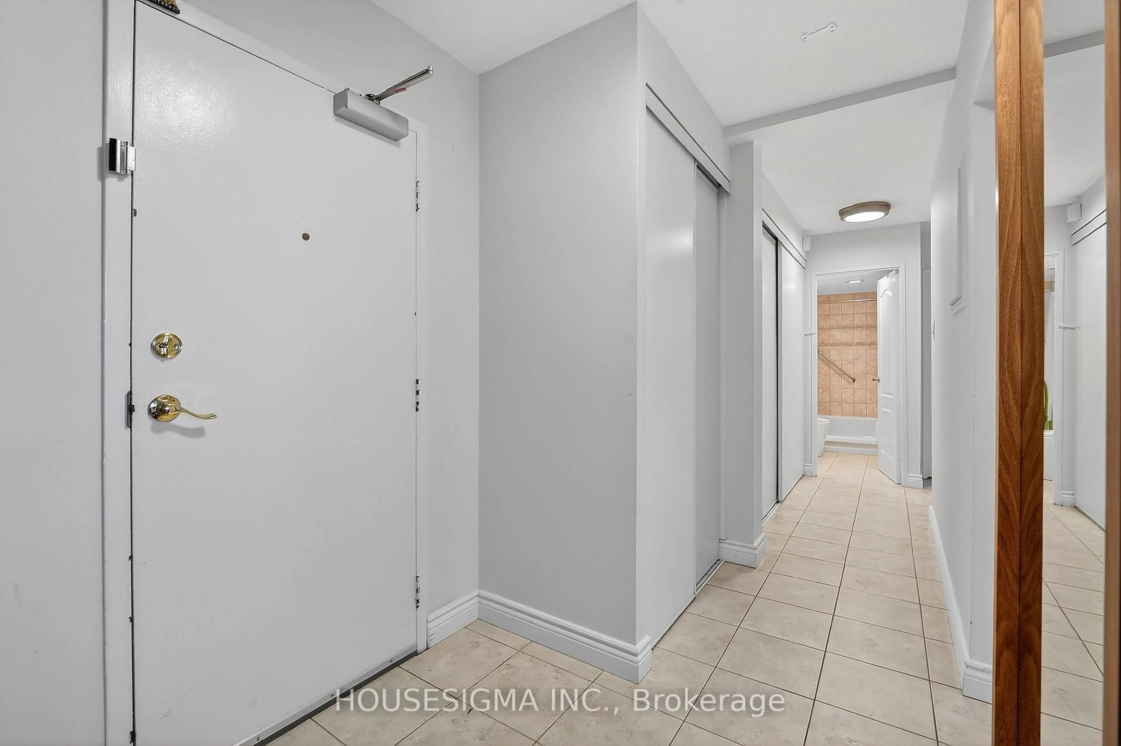 Unknown for 6390 Huggins St #605, Niagara Falls Ontario L2J 1H1