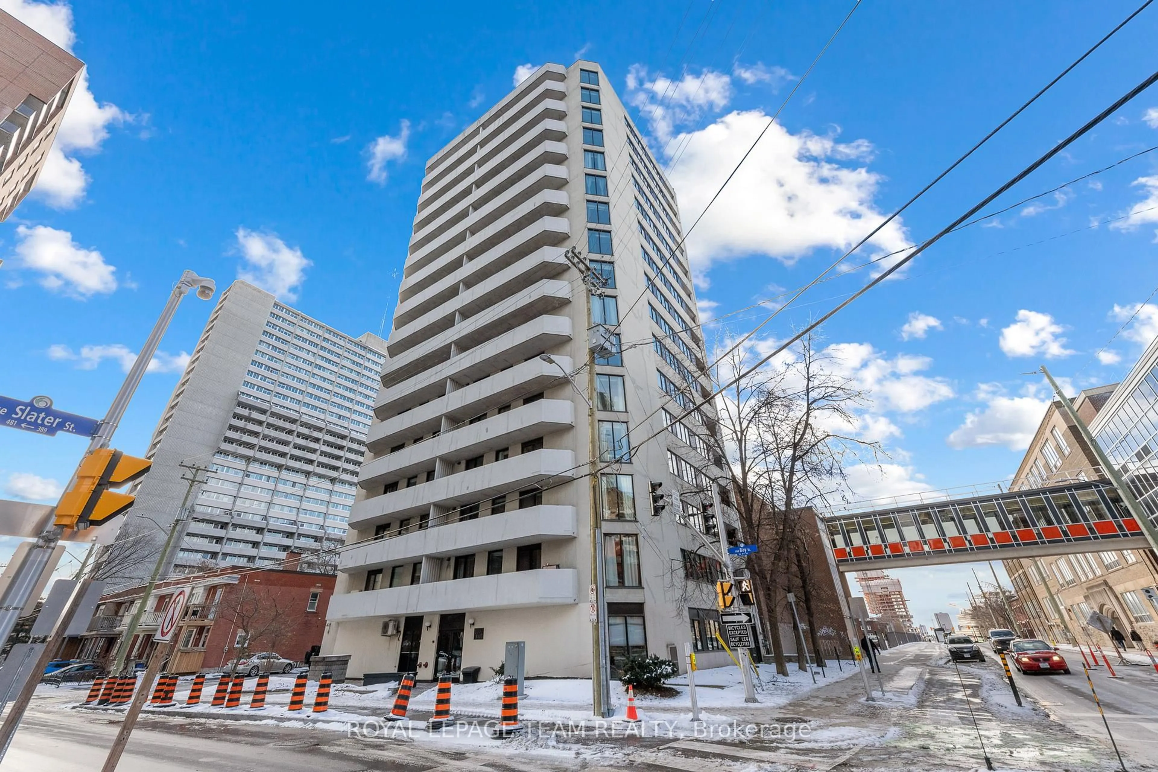 Unknown for 200 Bay St #901, Ottawa Ontario K1R 7W8