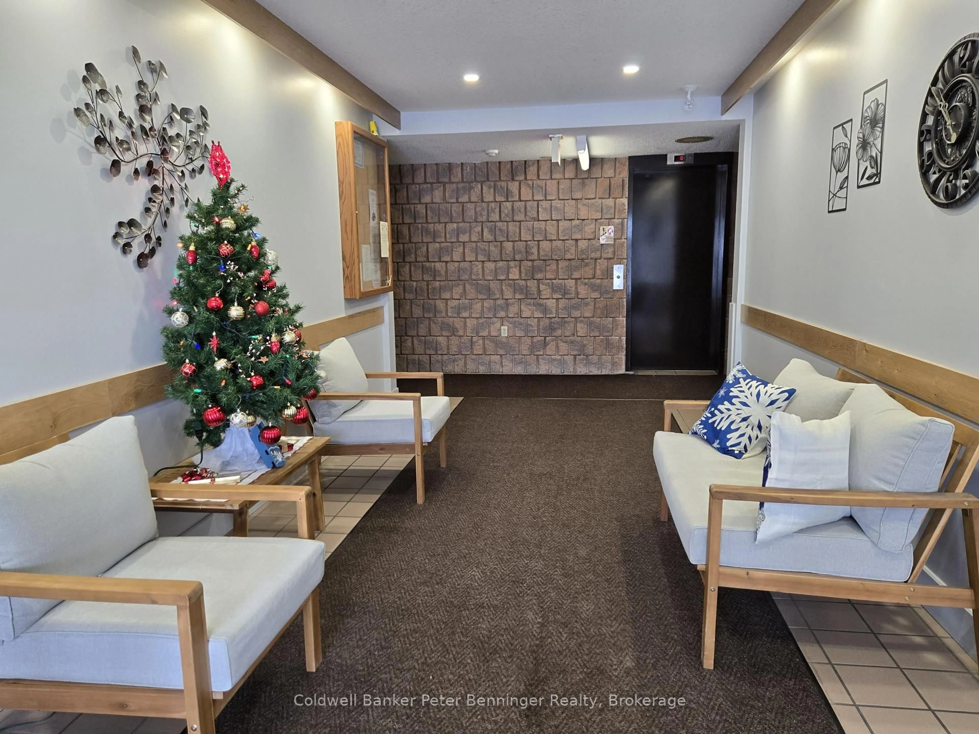 Lobby for 5 Valleyside Dr #305, Brockton Ontario N0G 2V0