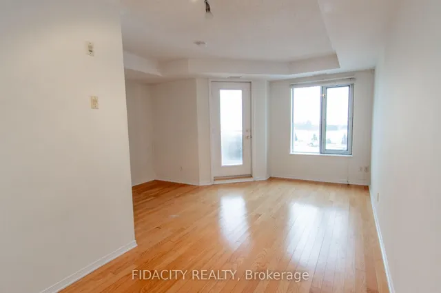 310 Central Park Dr #5C, Ottawa 4