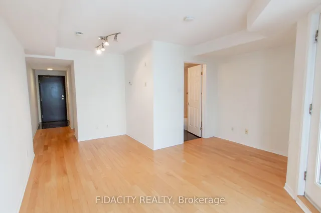 310 Central Park Dr #5C, Ottawa 5