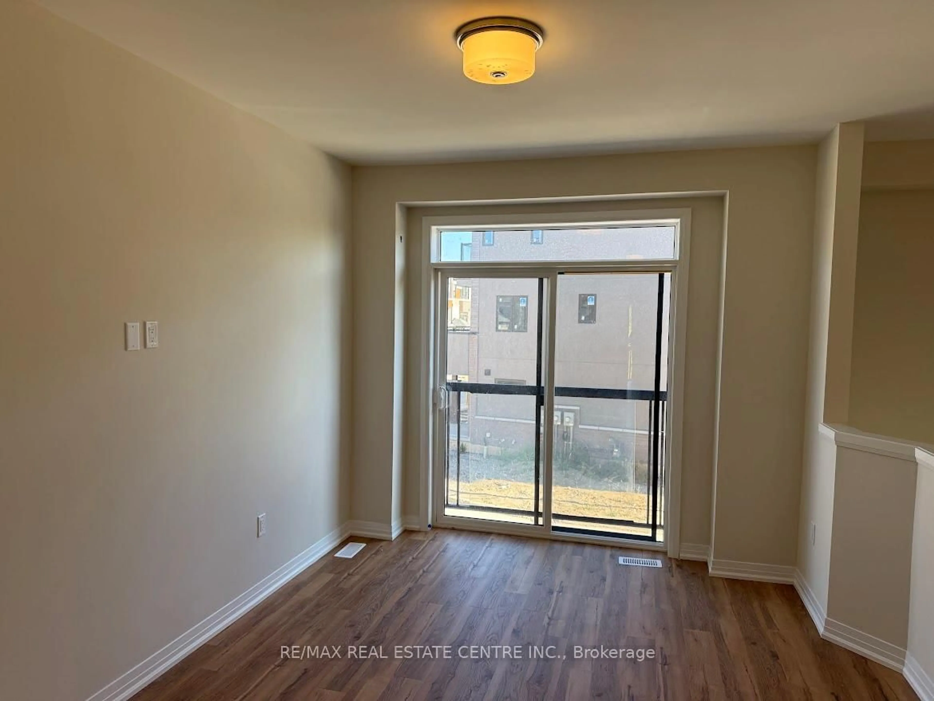 A pic of a room for 660 Colborne St #41, Brantford Ontario N3T 0L8