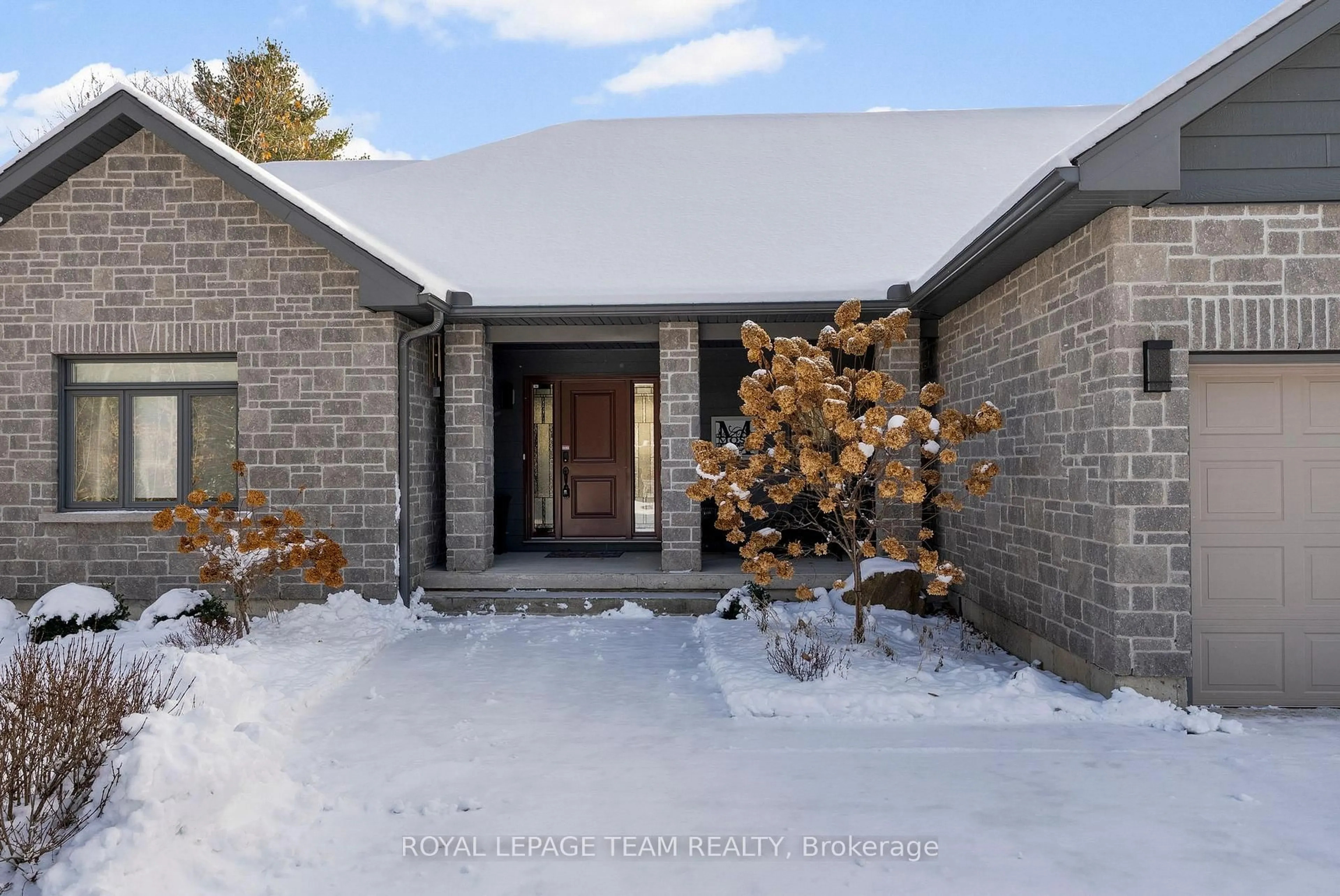 Unknown for 2803 Centennial Lake Rd, Calabogie Ontario K0J 1H0