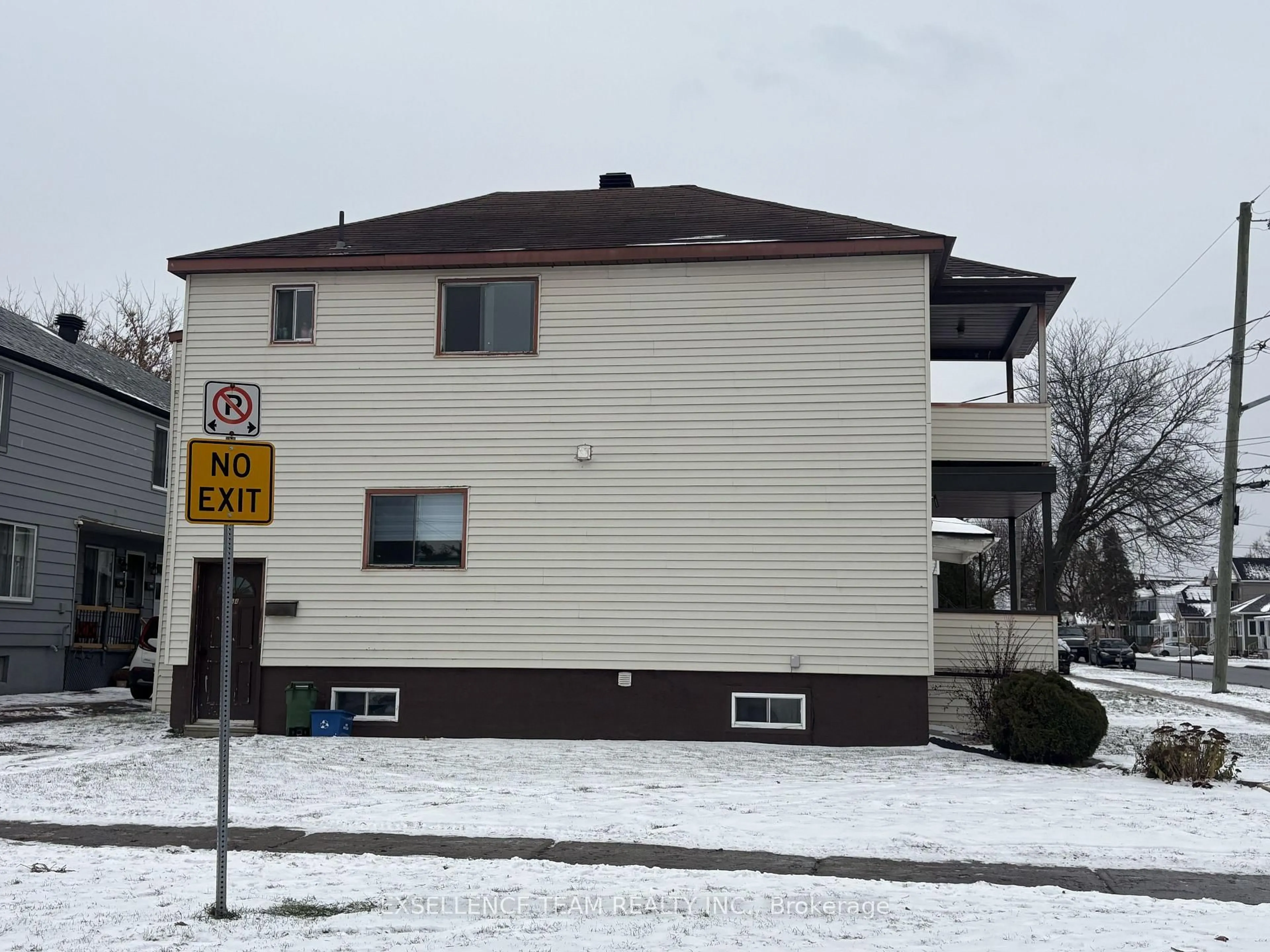 Unknown for 345 St Felix St, Cornwall Ontario K6H 5A7