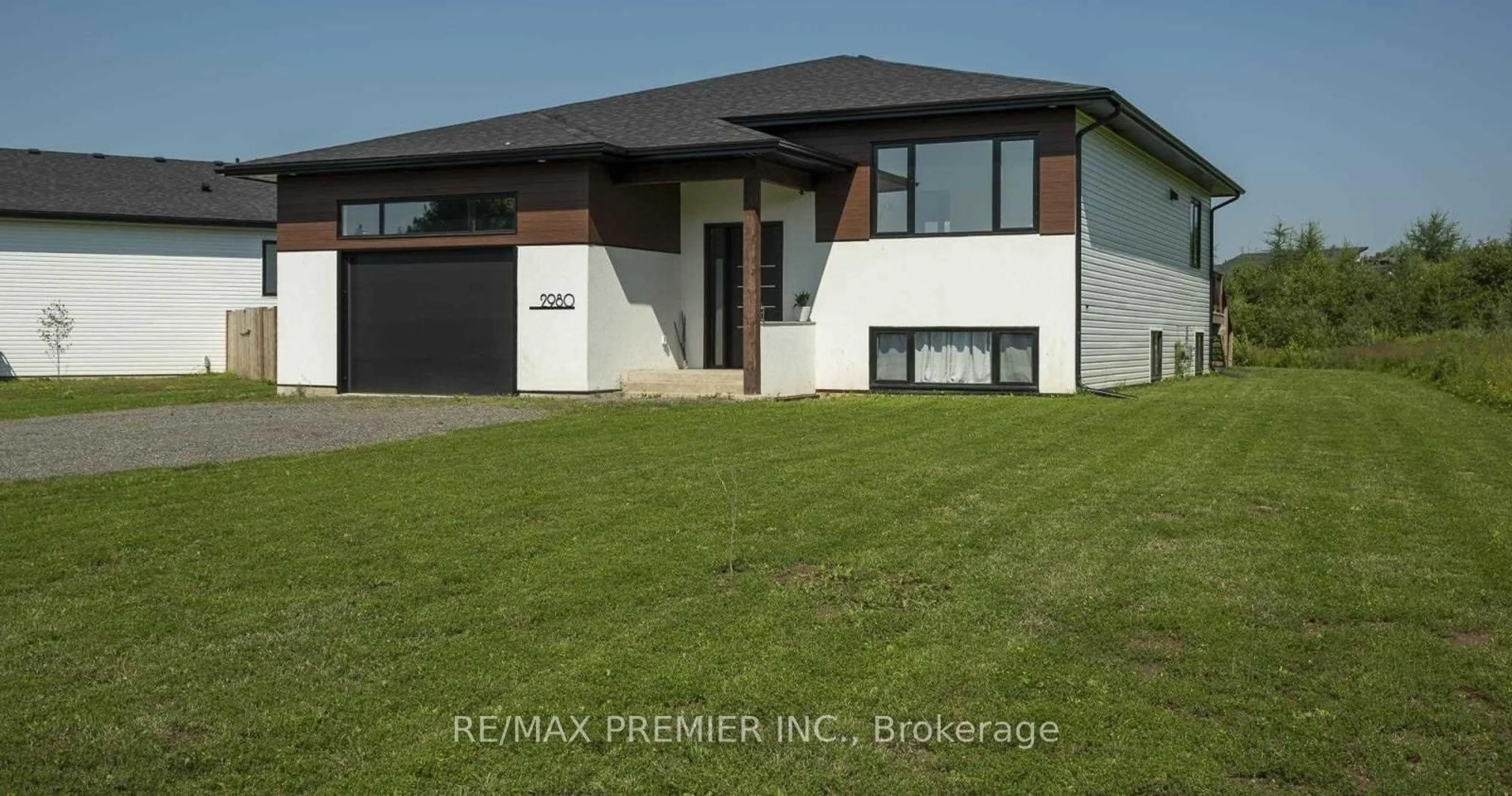 Unknown for 2980 King George's Park Dr, Thunder Bay Ontario P7K 0S4