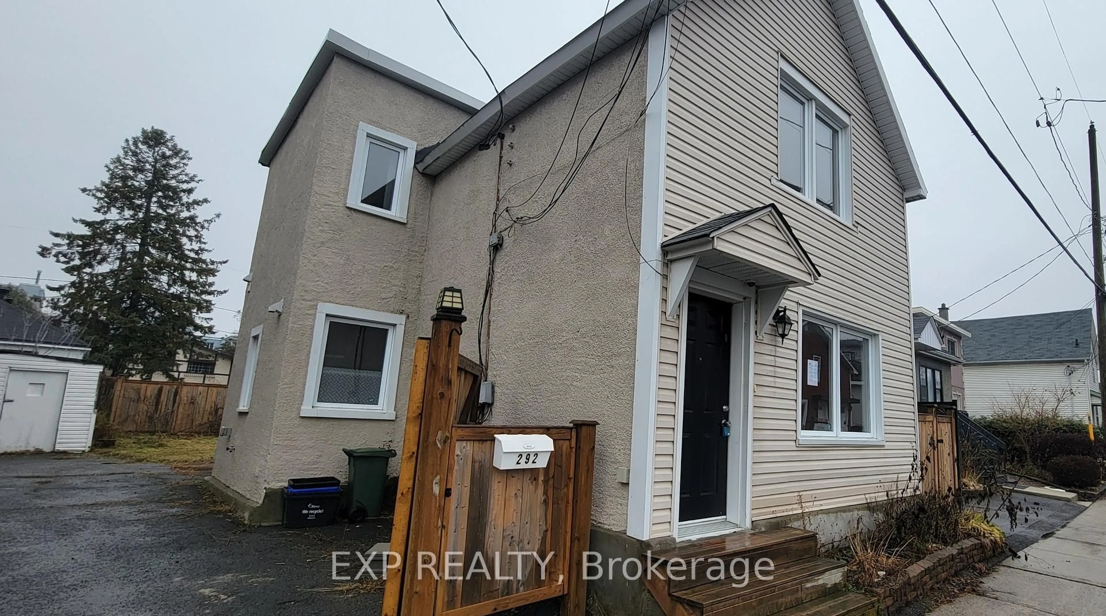 Unknown for 292 Richelieu Ave, Ottawa Ontario K1L 6K3