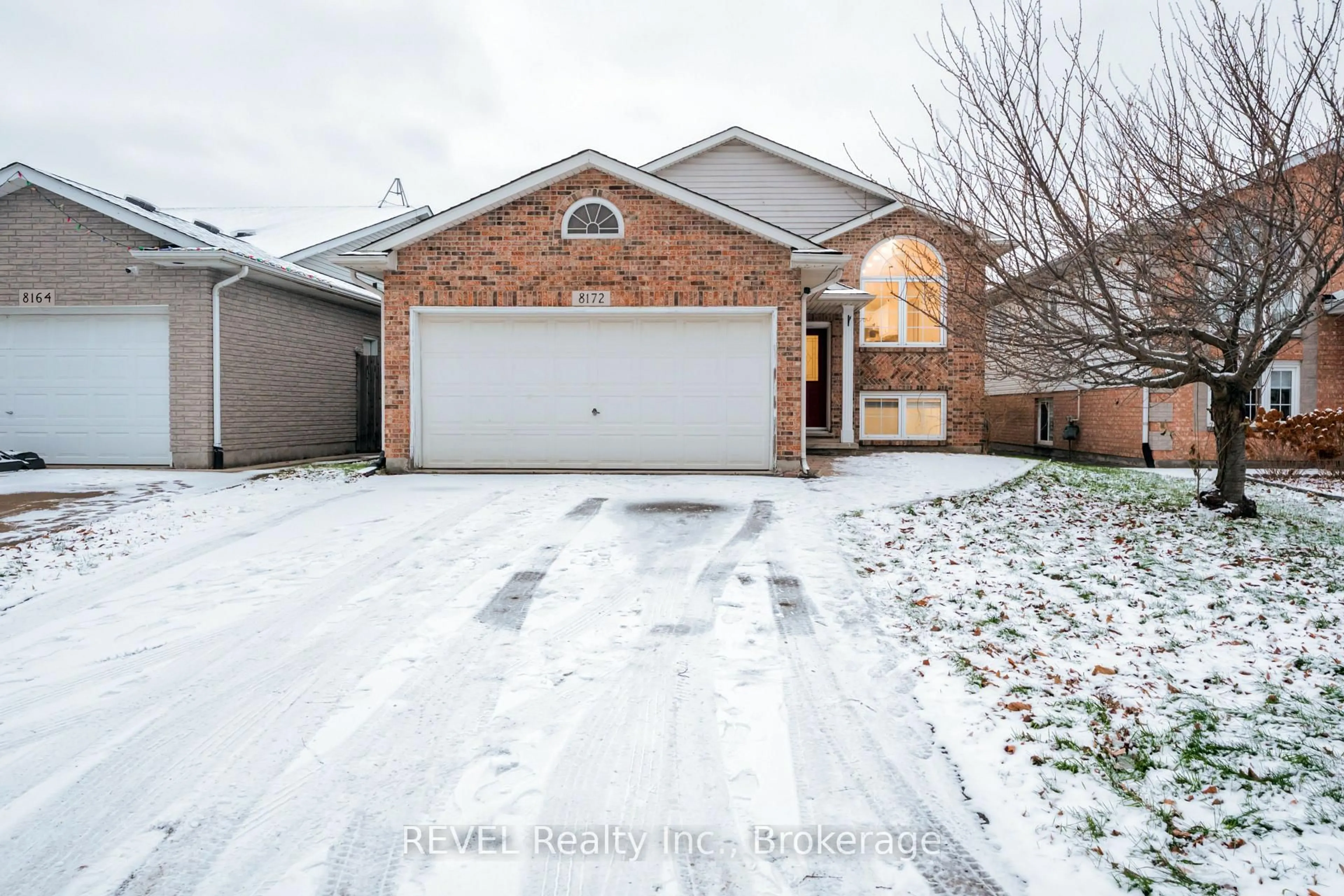 Home with brick exterior material, street for 8172 Harvest Cres, Niagara Falls Ontario L2H 3G4
