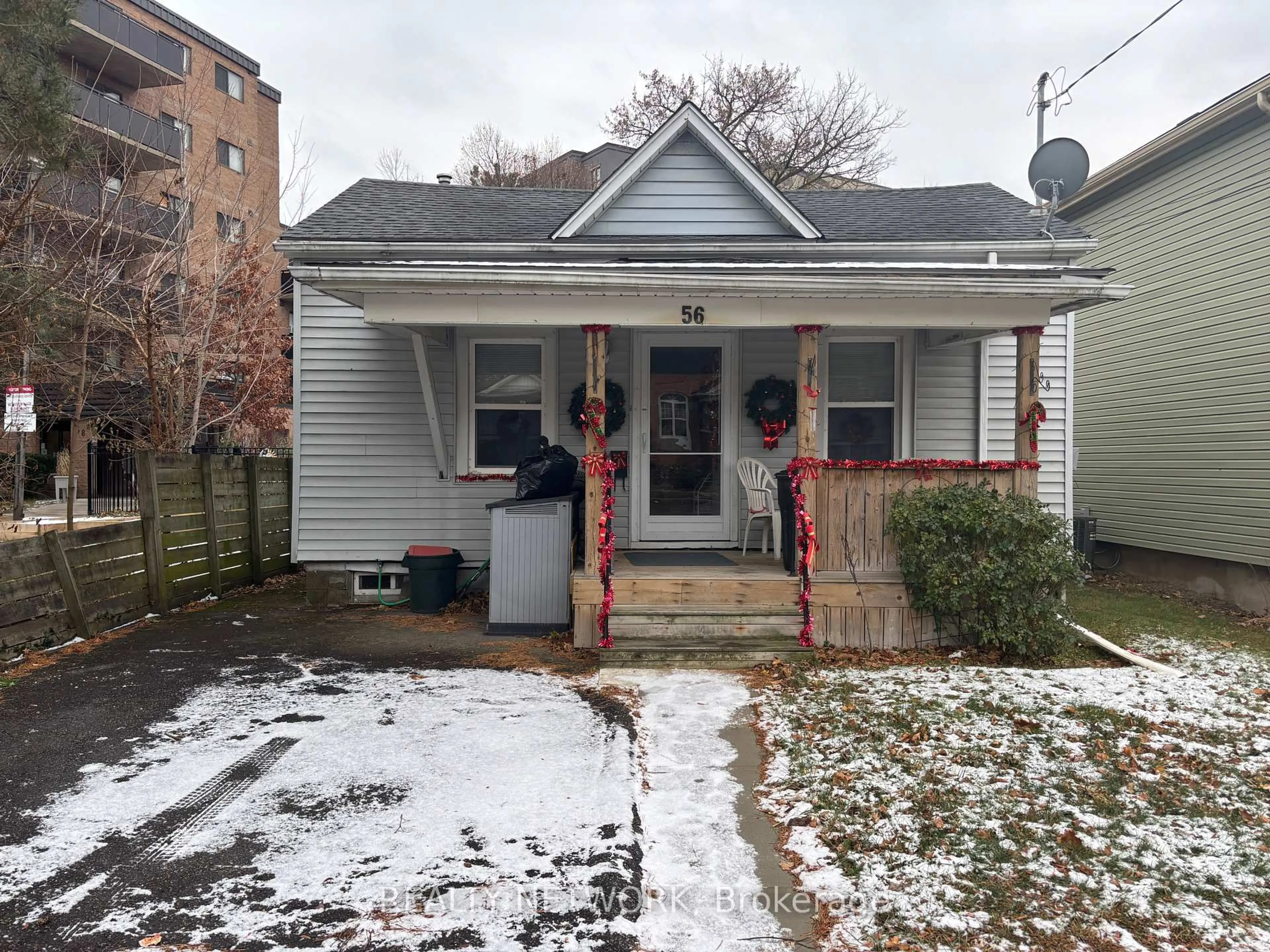 Unknown for 56 Welland Ave, St. Catharines Ontario L2R 2M5