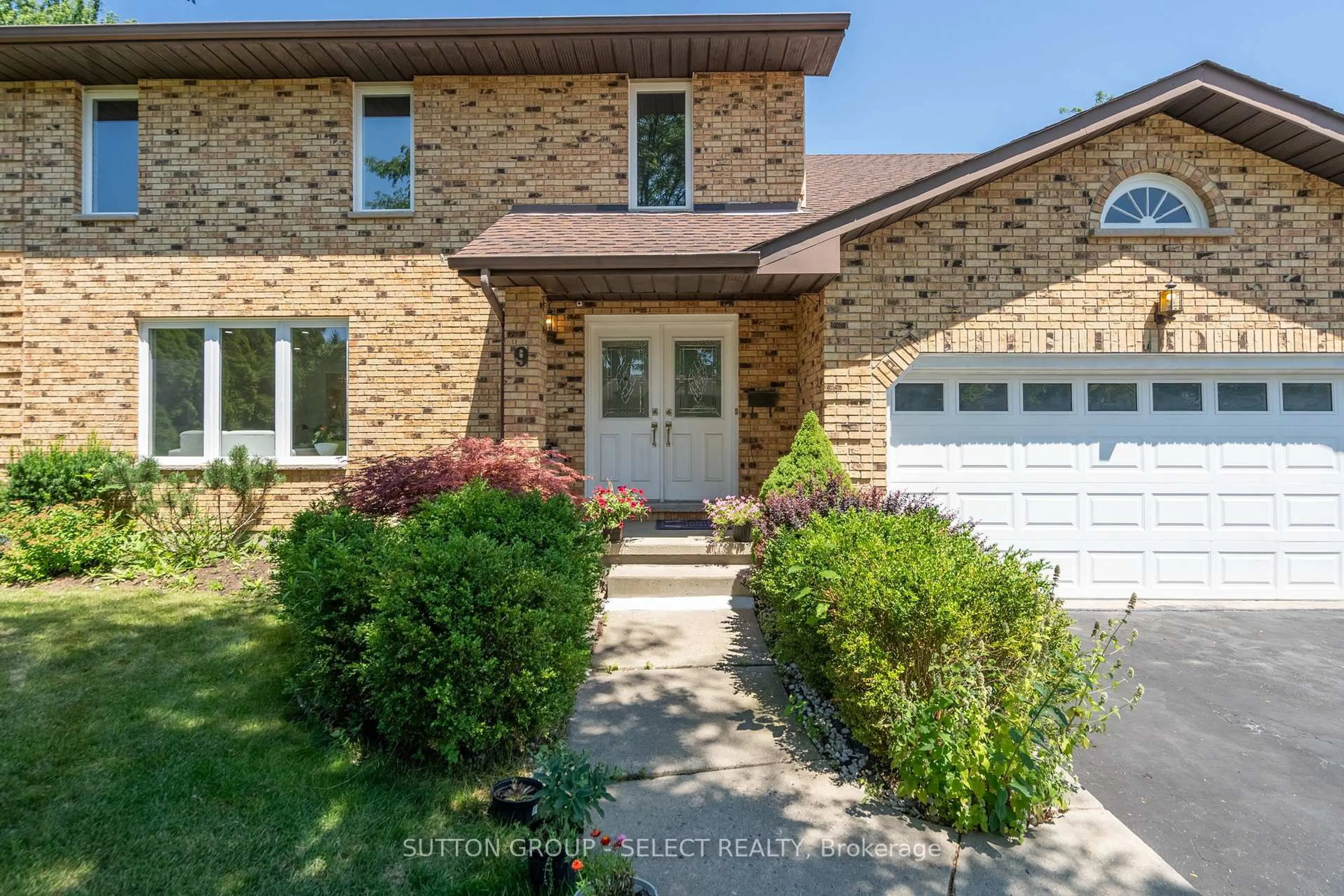 Home with brick exterior material, street for 9 ULLSWATER Cres, London North Ontario N6G 4L4