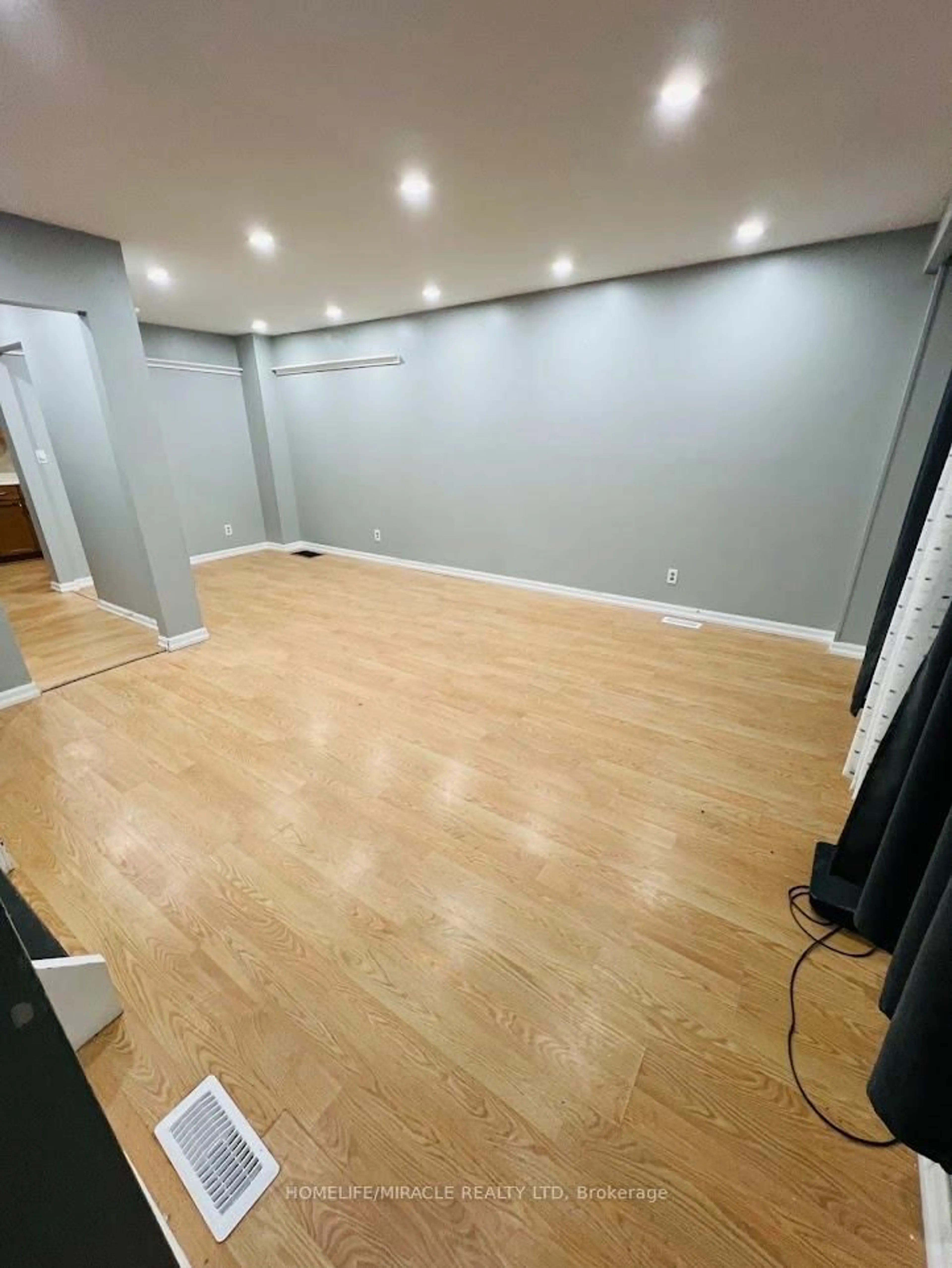 A pic of a room for 32A Crossley Dr, Port Hope Ontario L1A 3T4