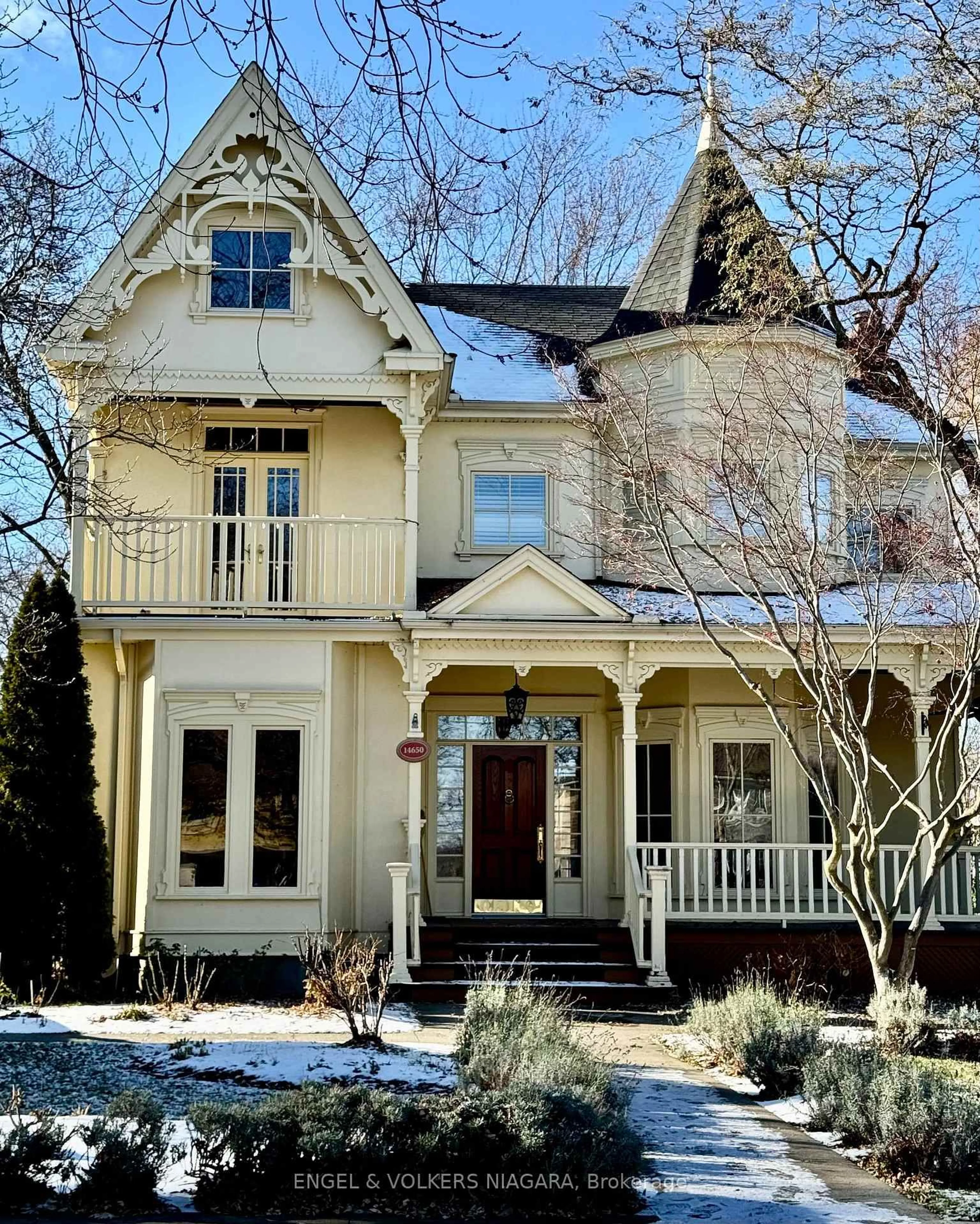 Home with brick exterior material, street for 14650 Niagara Pkwy, Niagara-on-the-Lake Ontario L0S 1J0