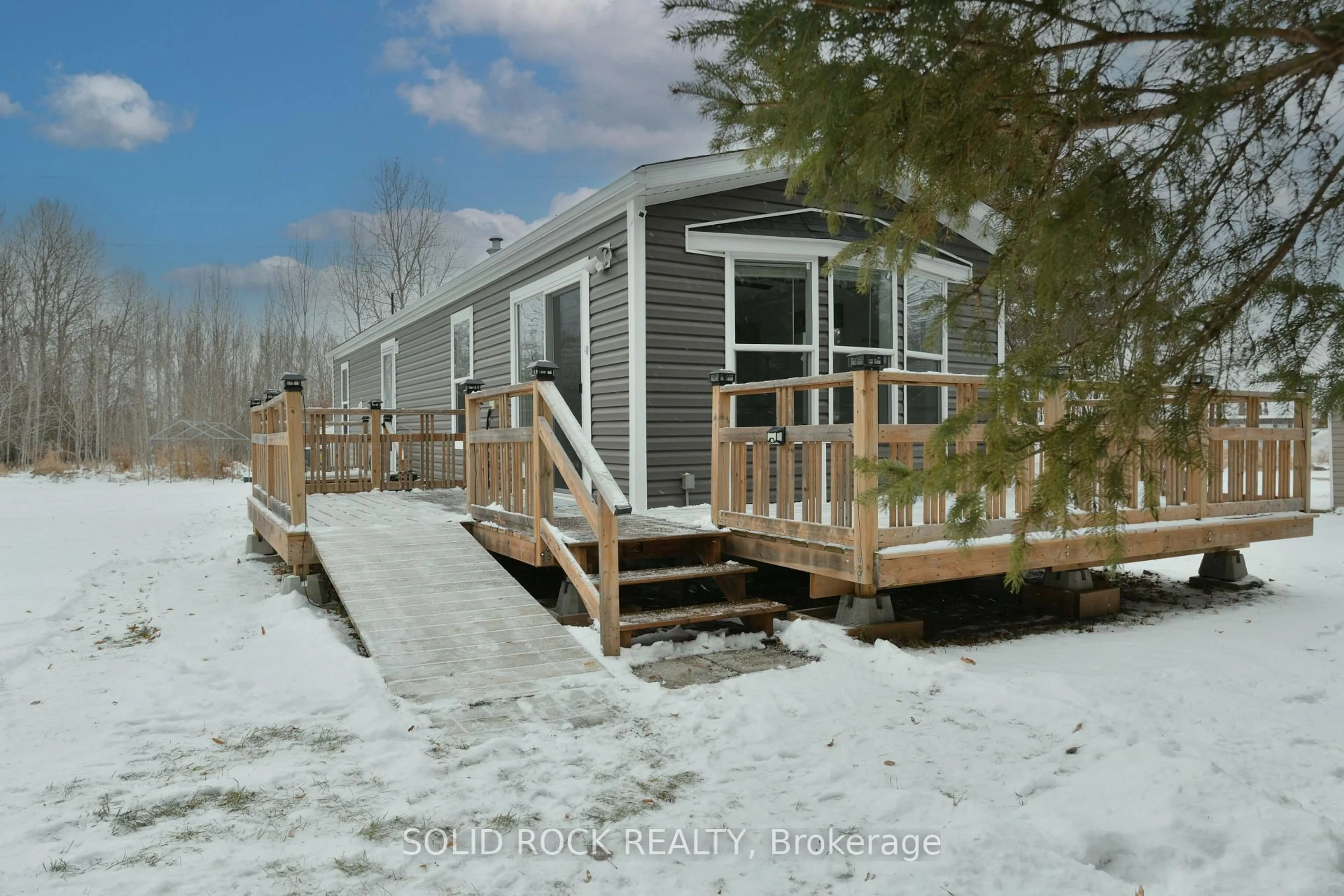 Unknown for 114 Harold Valley Dr, Kinburn Ontario K0A 2H0