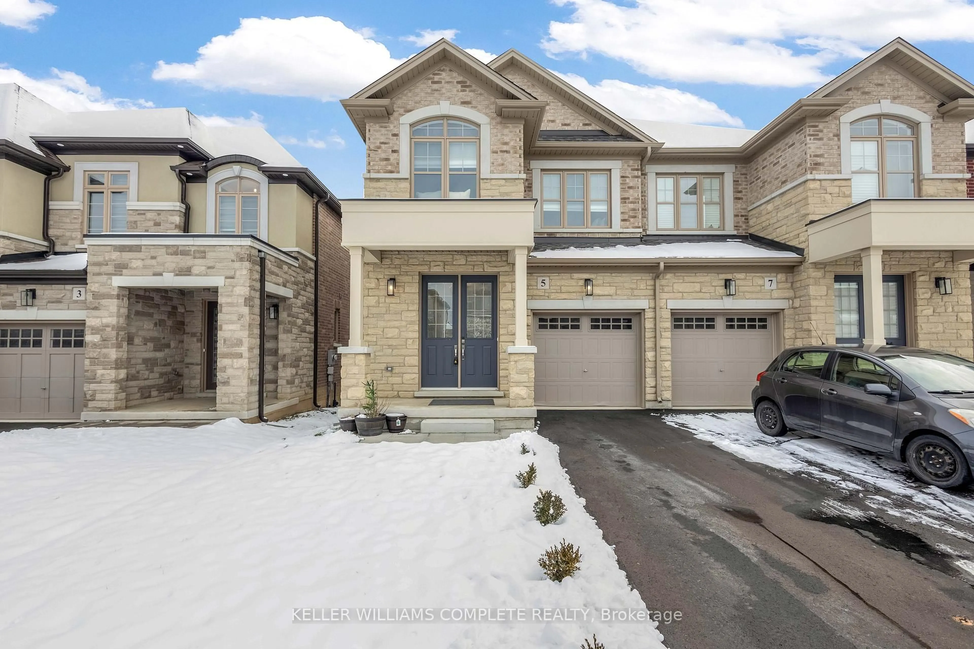 Home with brick exterior material, street for 5 Cherry Blossom Hts, Hamilton Ontario L9B 0E9