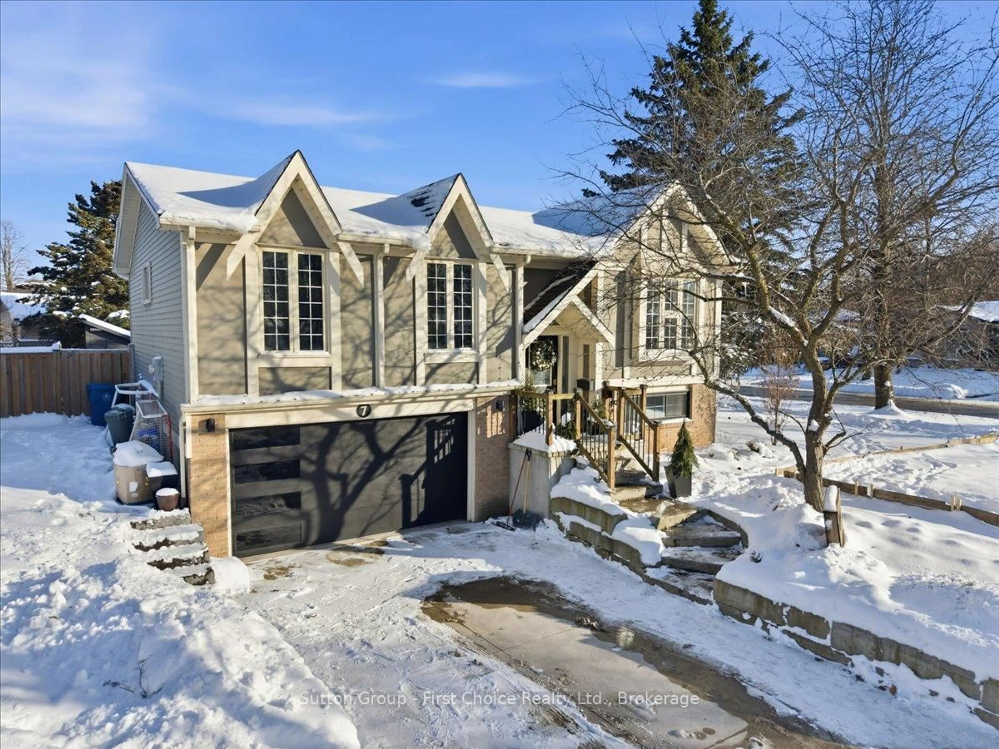 Unknown for 7 KENNER Cres, Stratford Ontario N5A 7H2