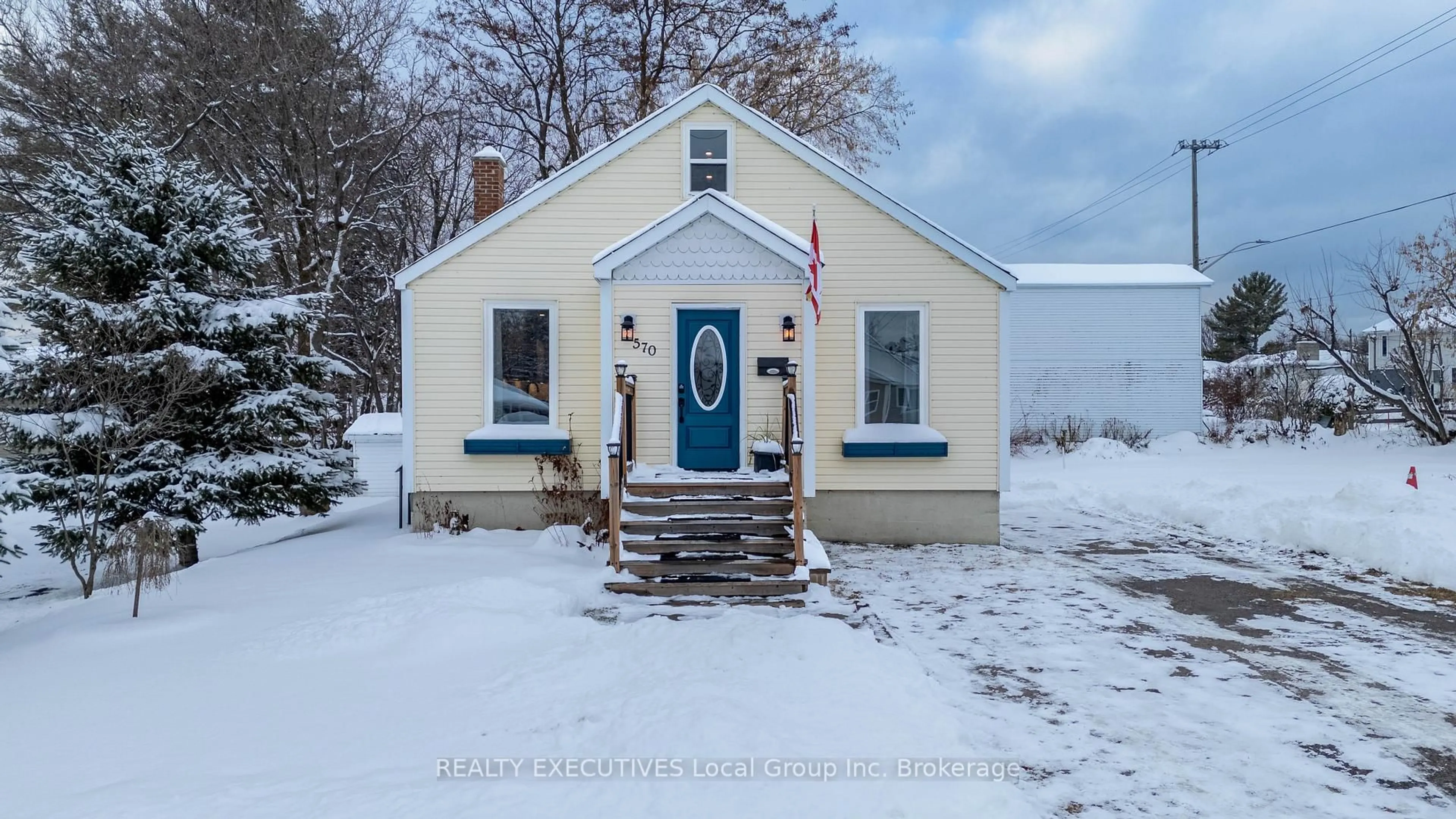 Unknown for 570 Nipissing St, North Bay Ontario P1B 4L7