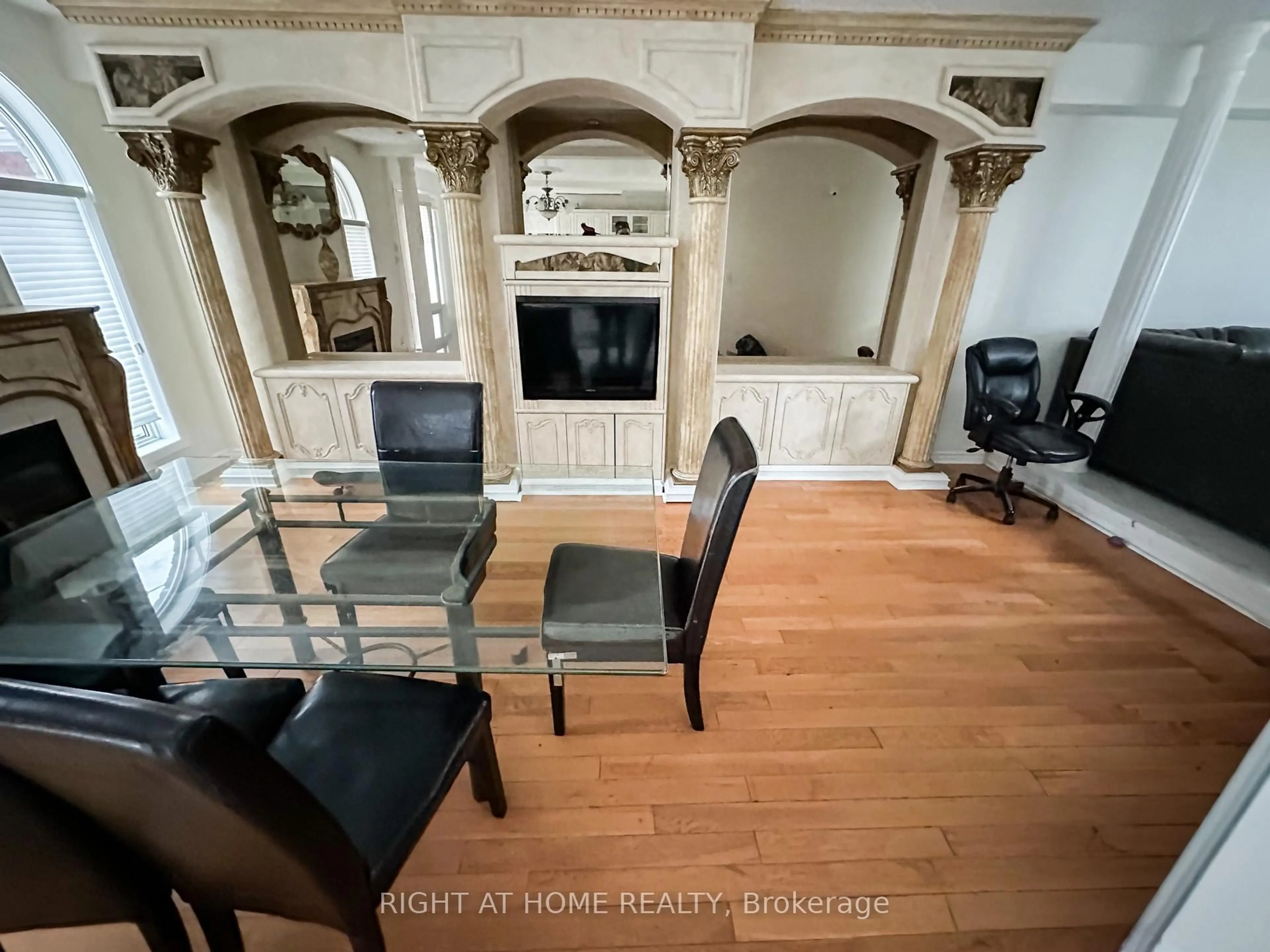 Dining room, unknown for 425 Kingsdale Ave, Kingston Ontario K7M 7Z9