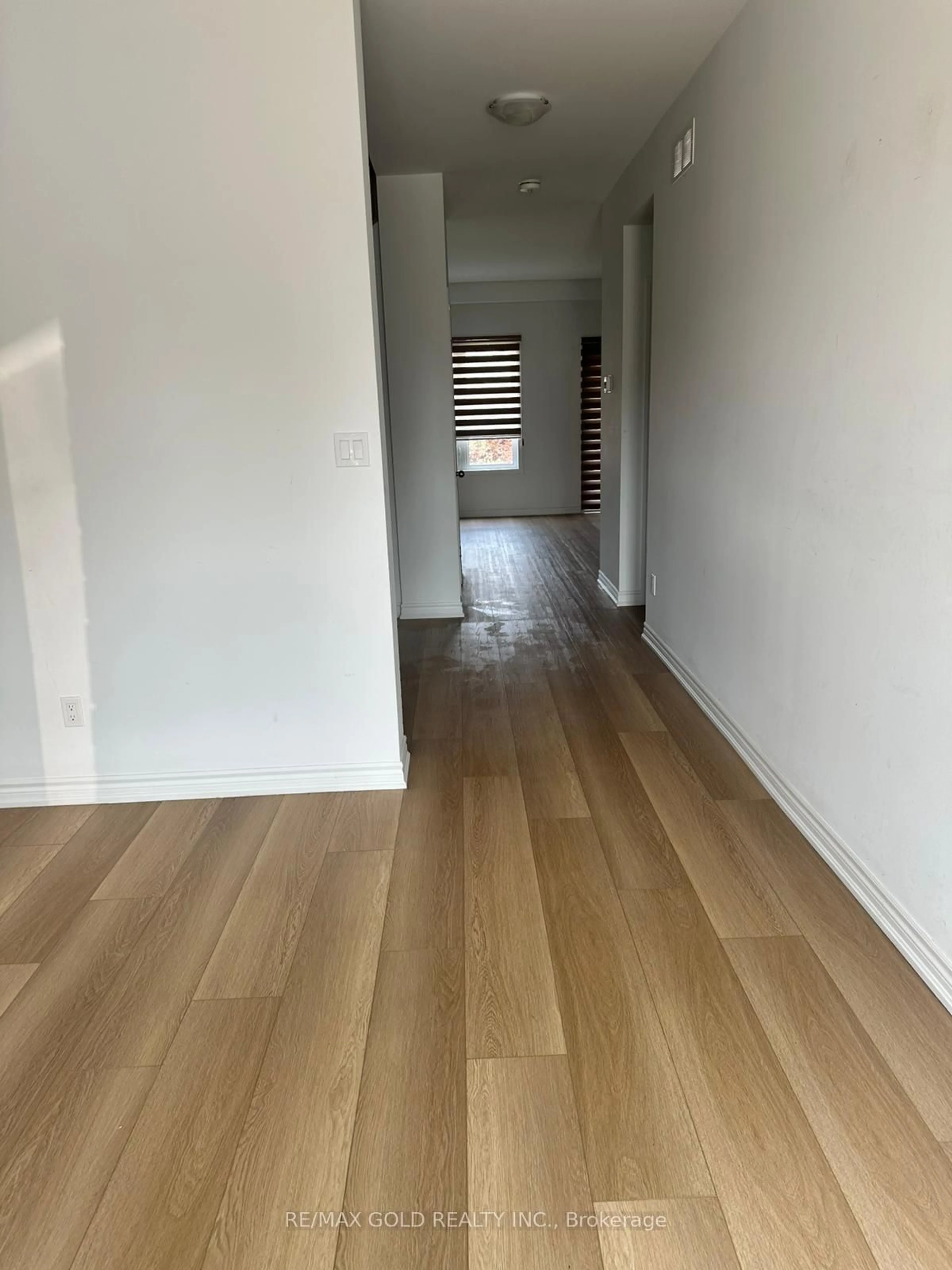 A pic of a room for 222 Pilkington St, Thorold Ontario L2V 0N5