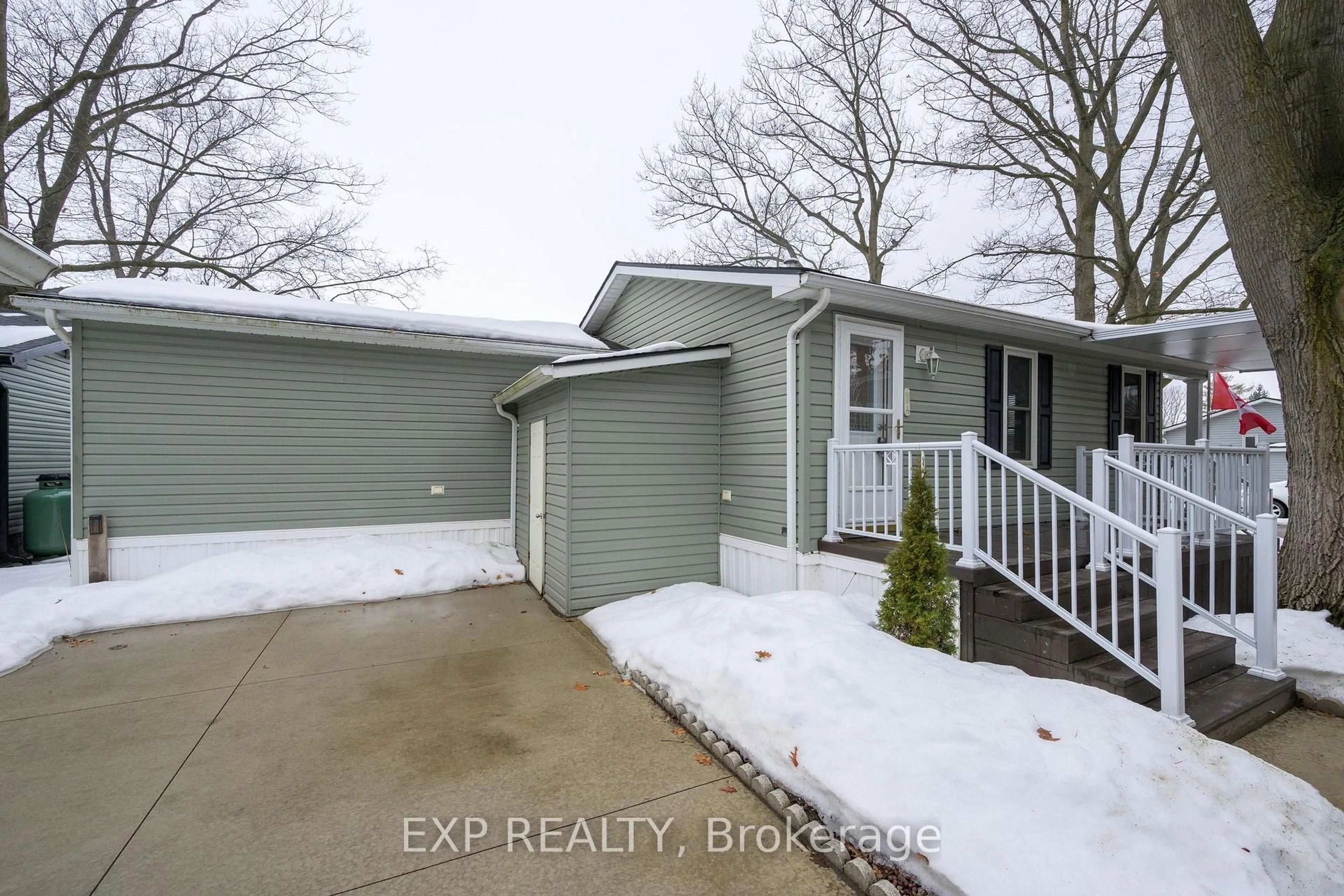 Unknown for 22790 Amiens Rd #51, Middlesex Centre Ontario N0L 1R0