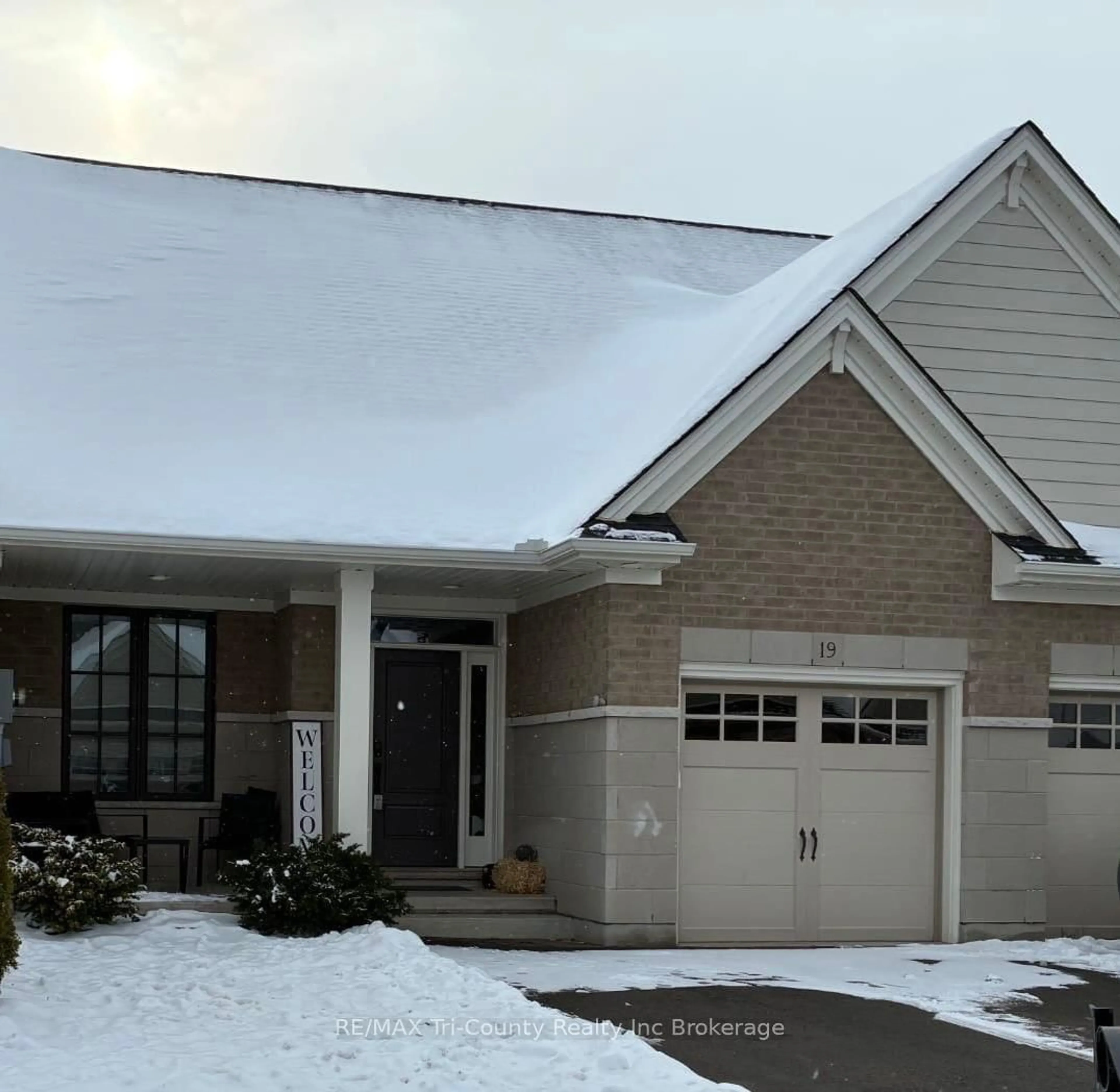 Home with brick exterior material, street for 19 Sierra St, Tillsonburg Ontario N4G 0J2